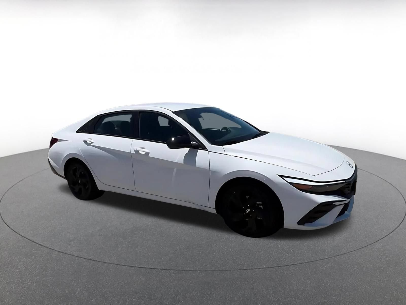 Thumbnail: 2026 Hyundai Elantra - 2
