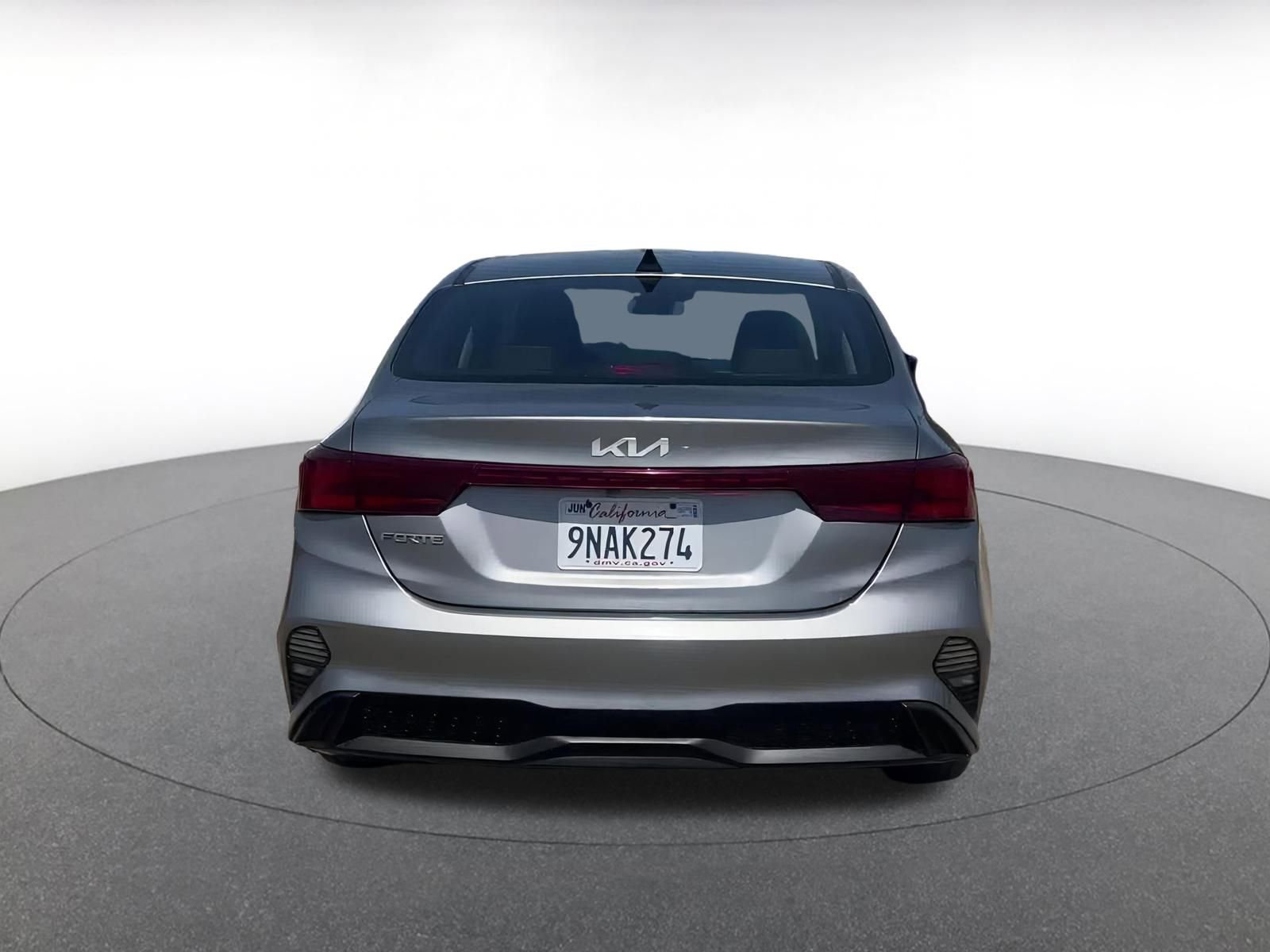 Thumbnail: 2024 Kia Forte - 12