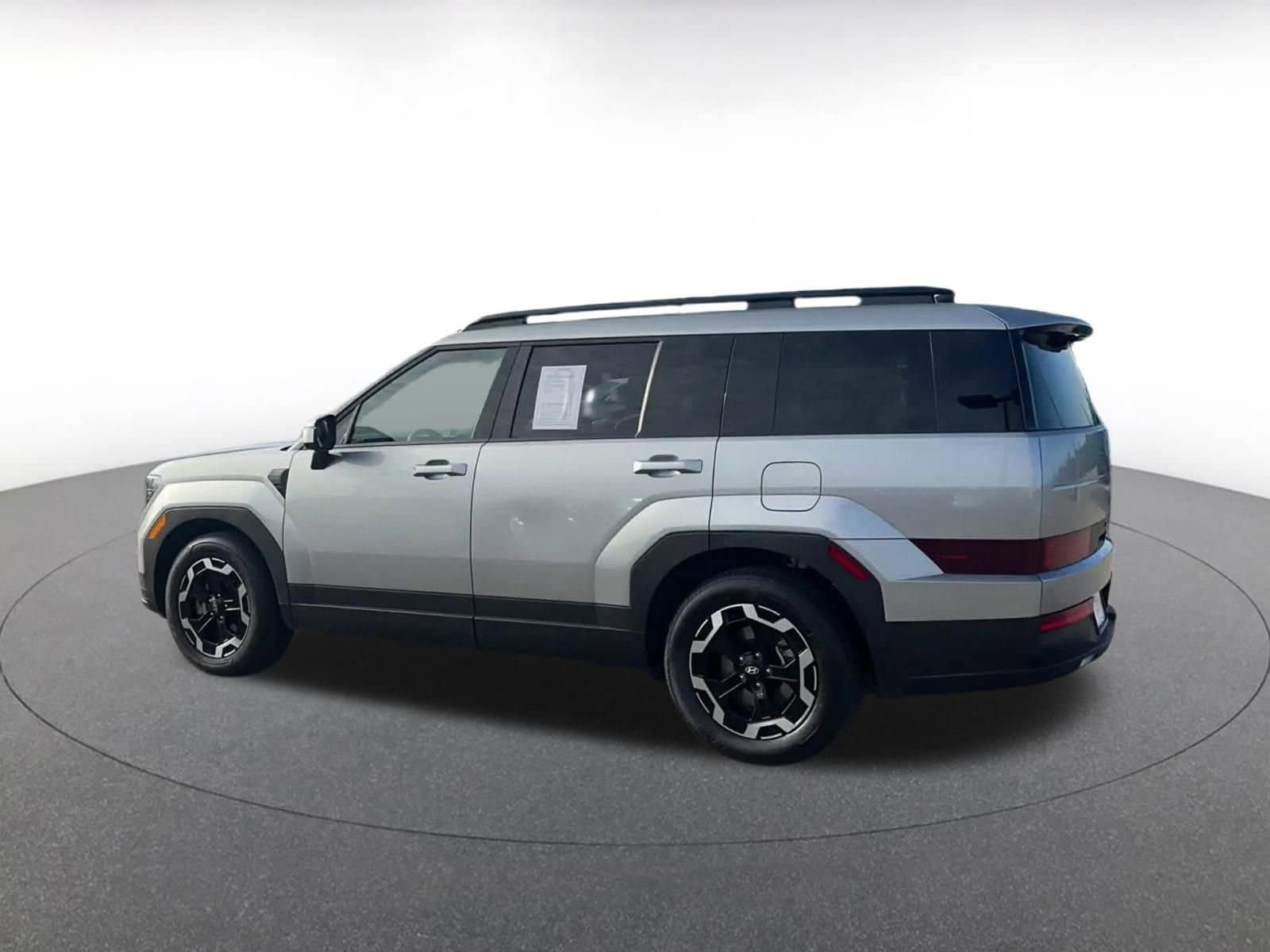 Thumbnail: 2025 Hyundai Santa Fe - 10