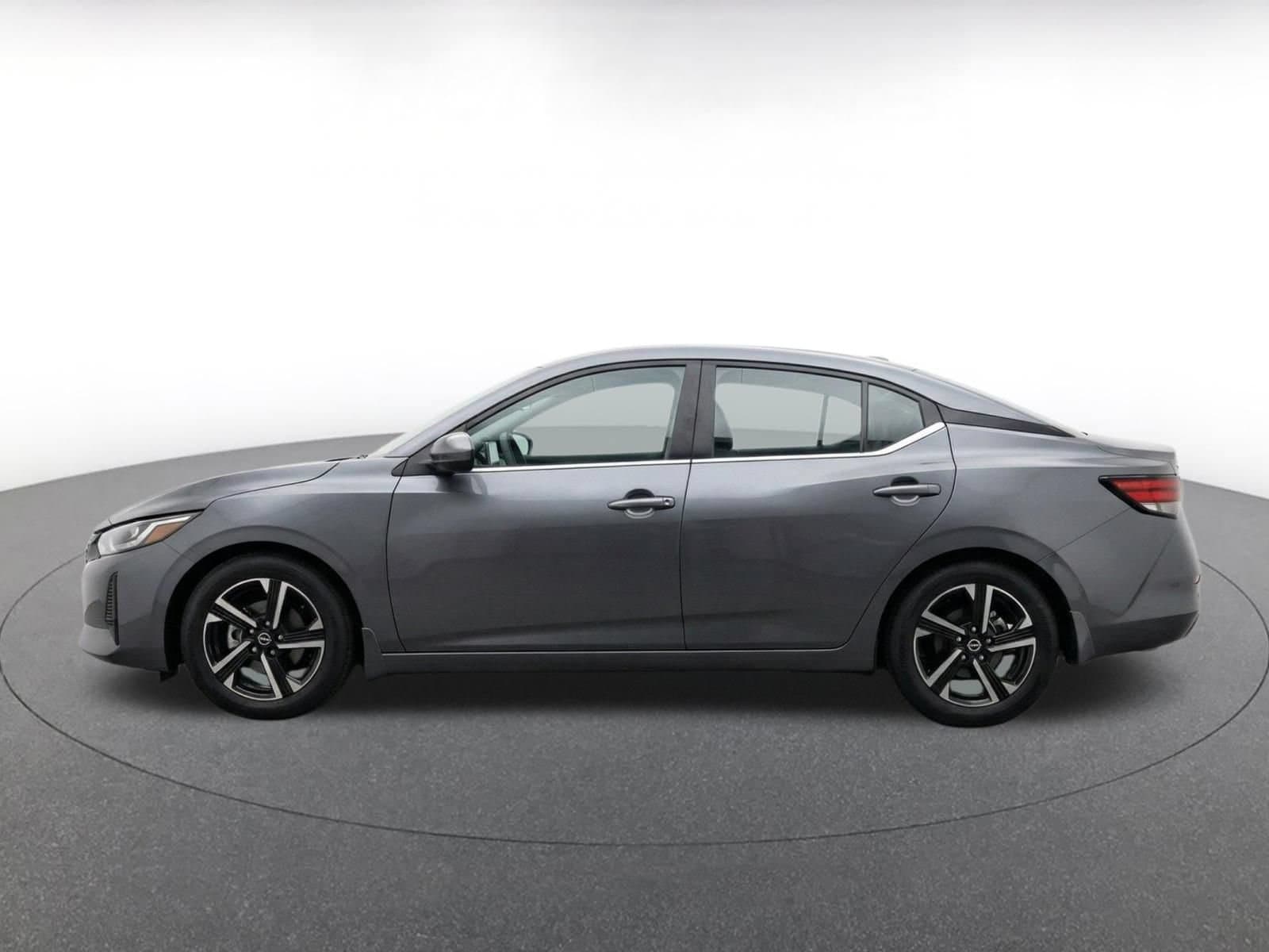 Thumbnail: 2025 Nissan Sentra - 4