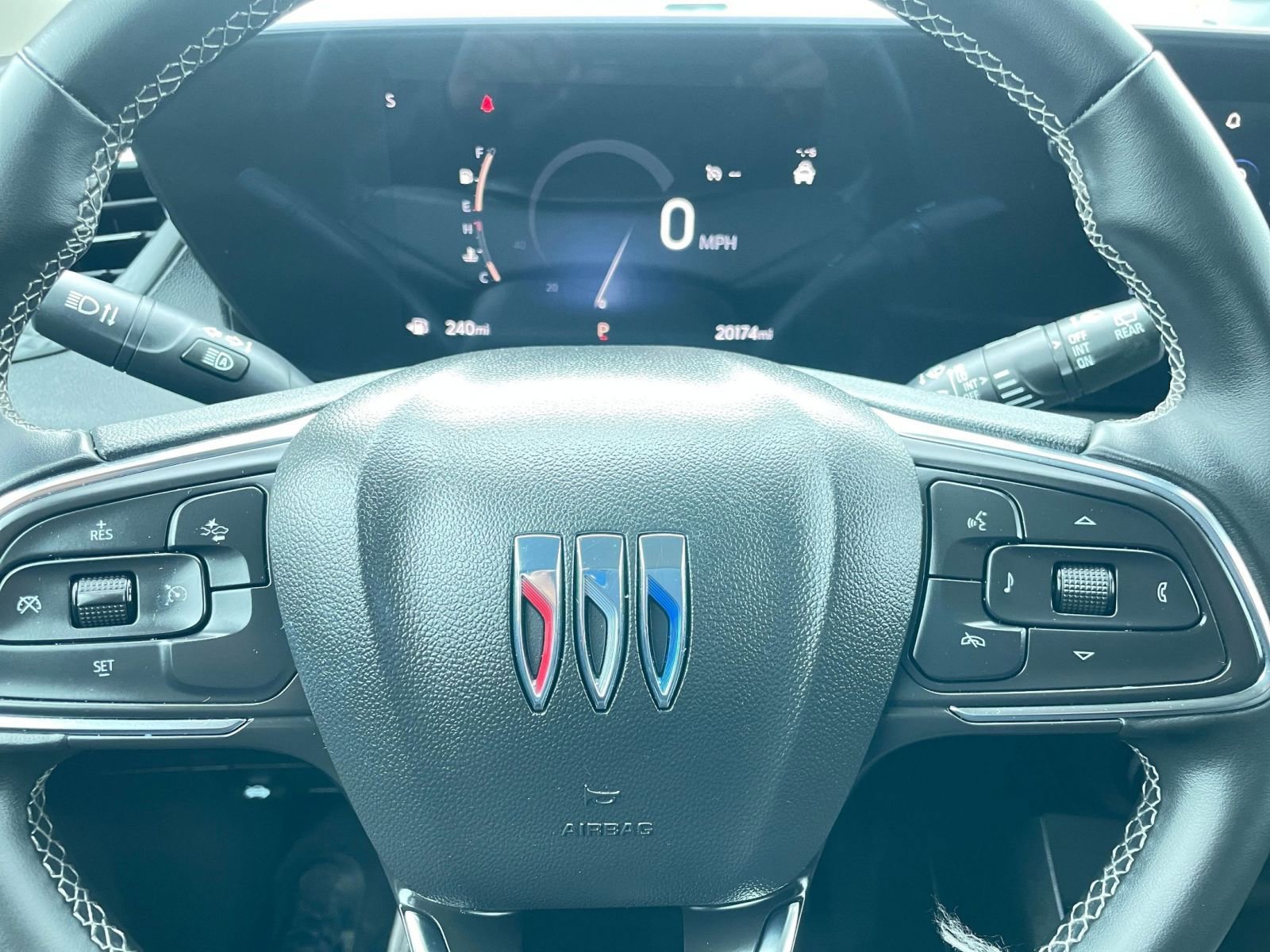 Thumbnail: 2025 Buick Encore GX - 28