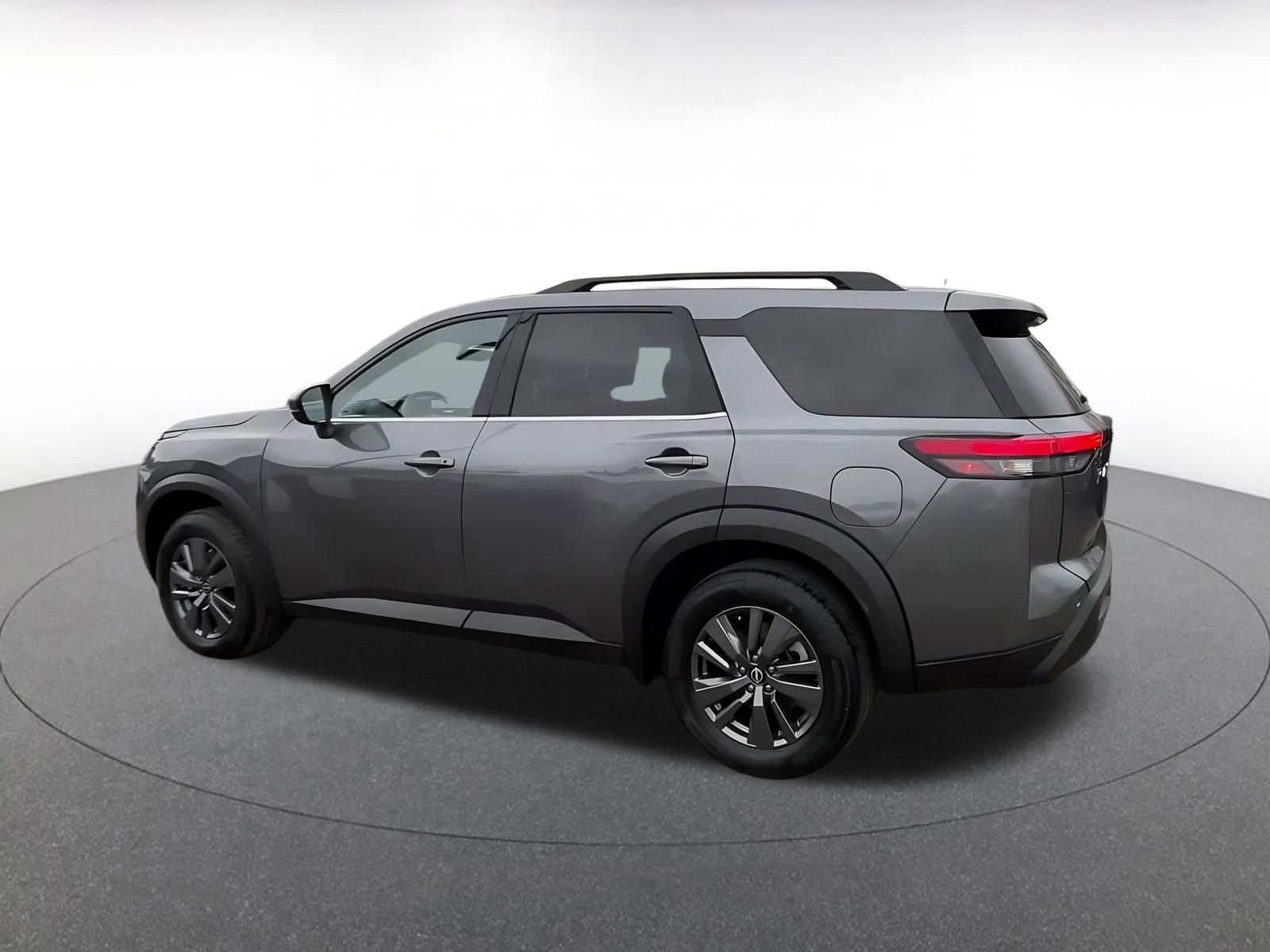 Thumbnail: 2025 Nissan Pathfinder - 10