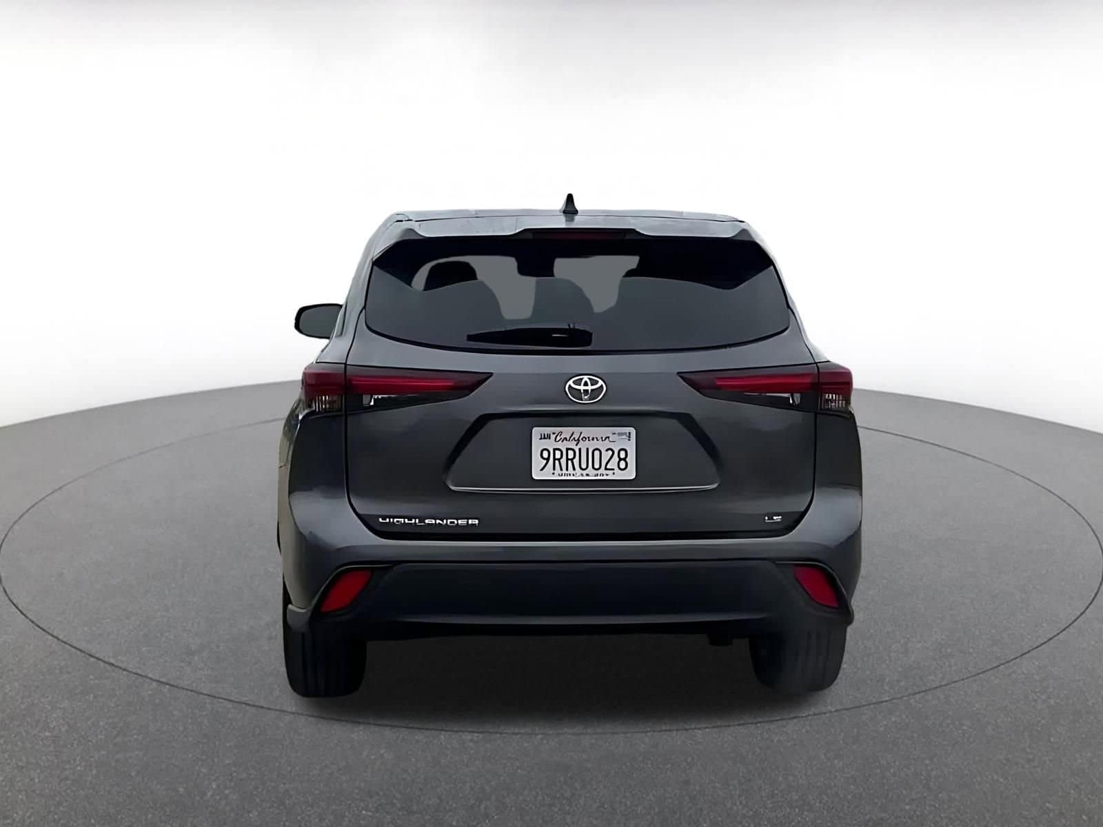 Thumbnail: 2025 Toyota Highlander - 11