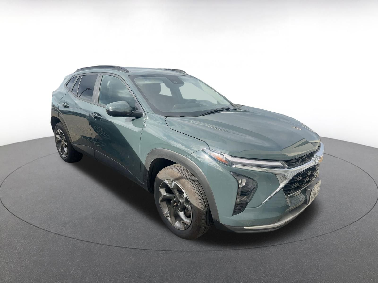 Thumbnail: 2025 Chevrolet Trax - 1