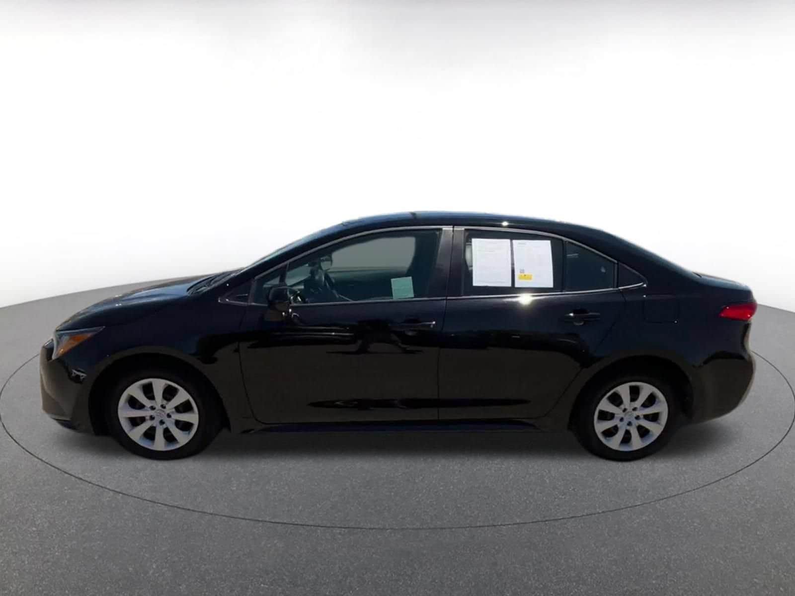 Thumbnail: 2025 Toyota Corolla - 9