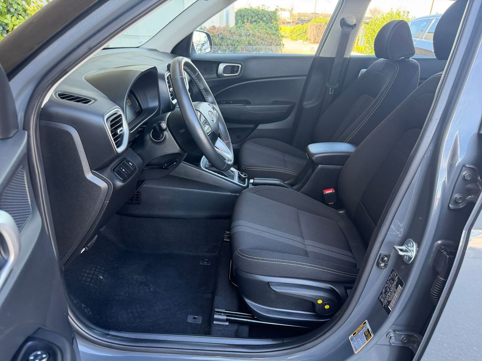 Thumbnail: 2025 Hyundai Venue - 28