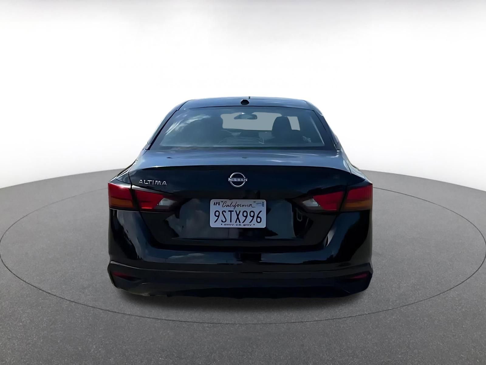 Thumbnail: 2025 Nissan Altima - 12