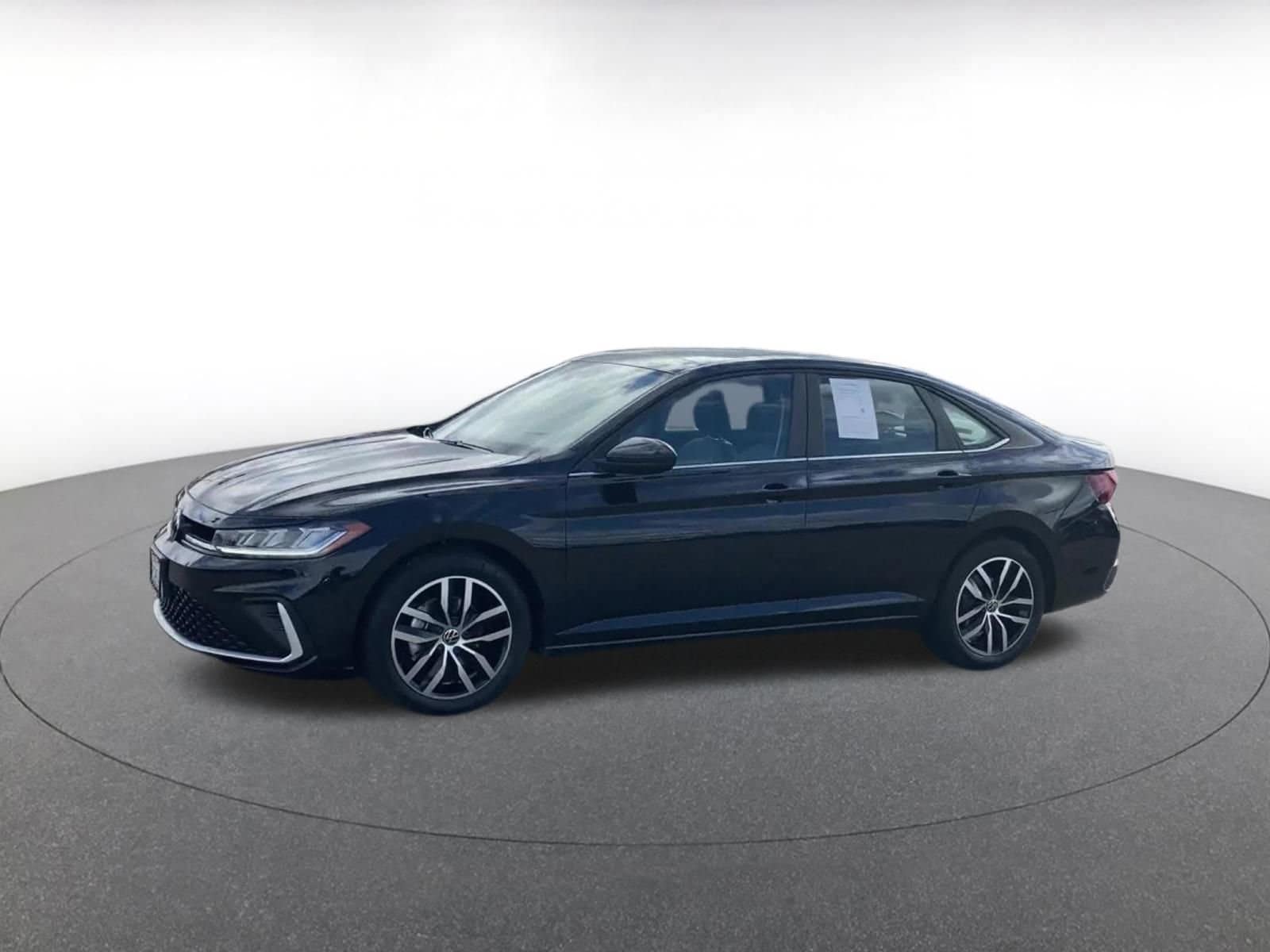 Thumbnail: 2025 Volkswagen Jetta - 8