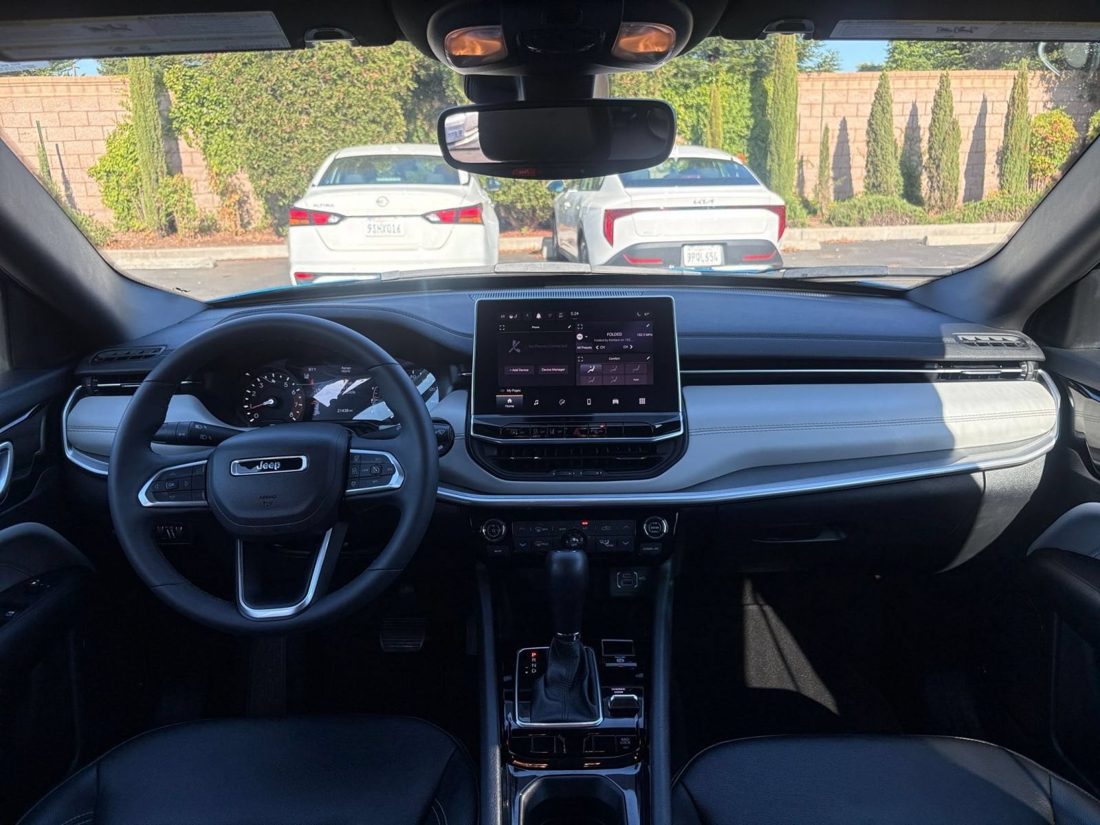 Thumbnail: 2025 Jeep Compass - 34