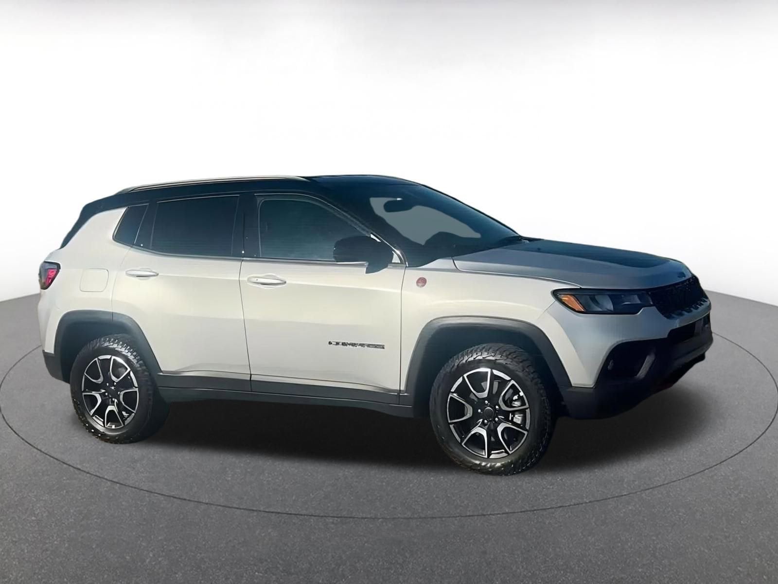 Thumbnail: 2025 Jeep Compass - 16
