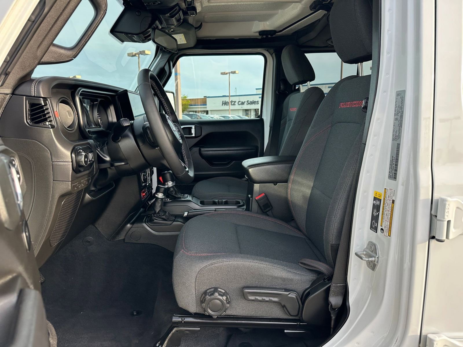 Thumbnail: 2025 Jeep Wrangler - 25