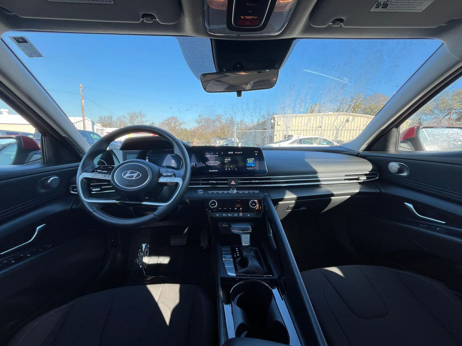 Thumbnail: 2025 Hyundai Elantra - 32