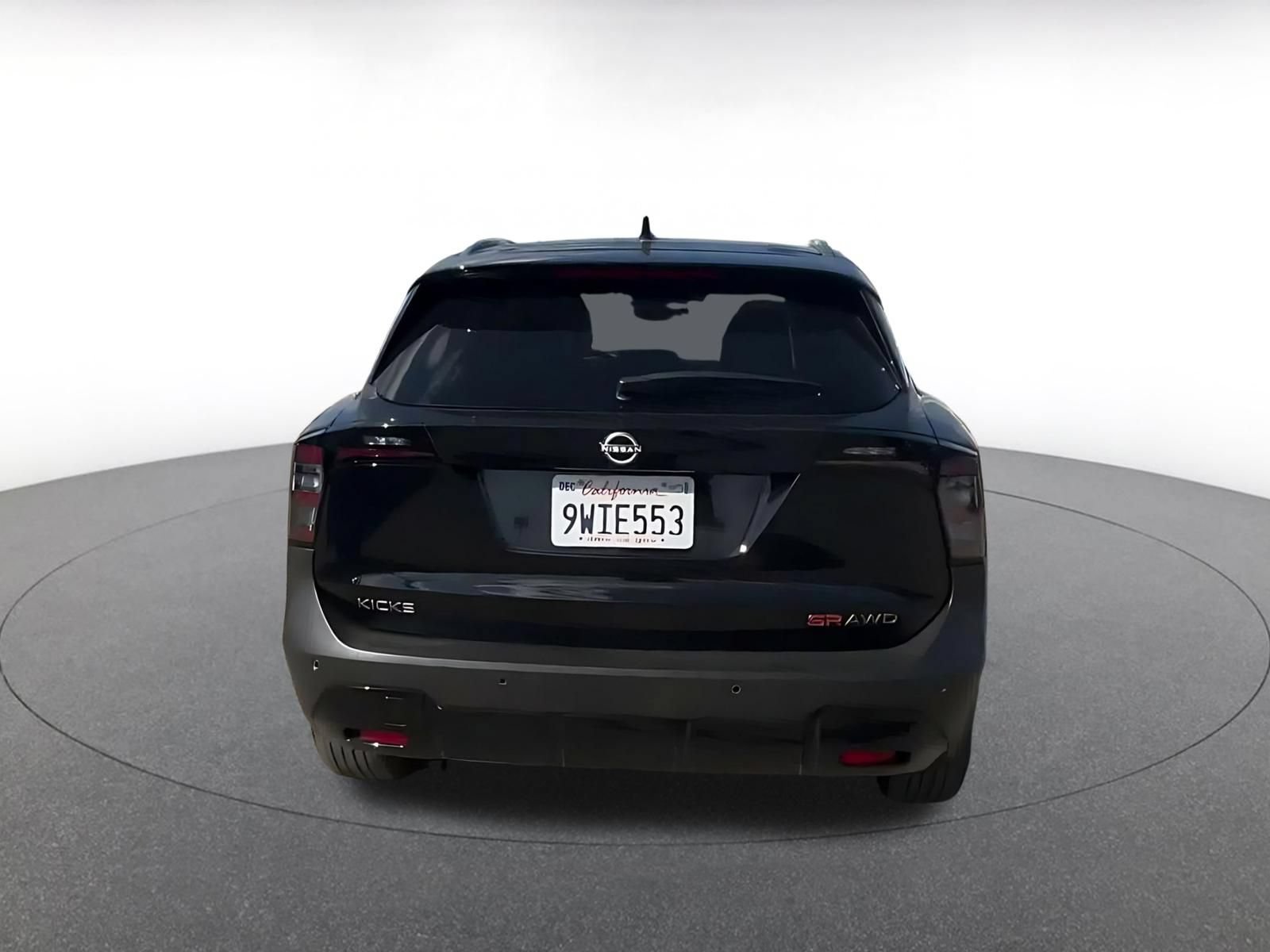 Thumbnail: 2026 Nissan Kicks - 12