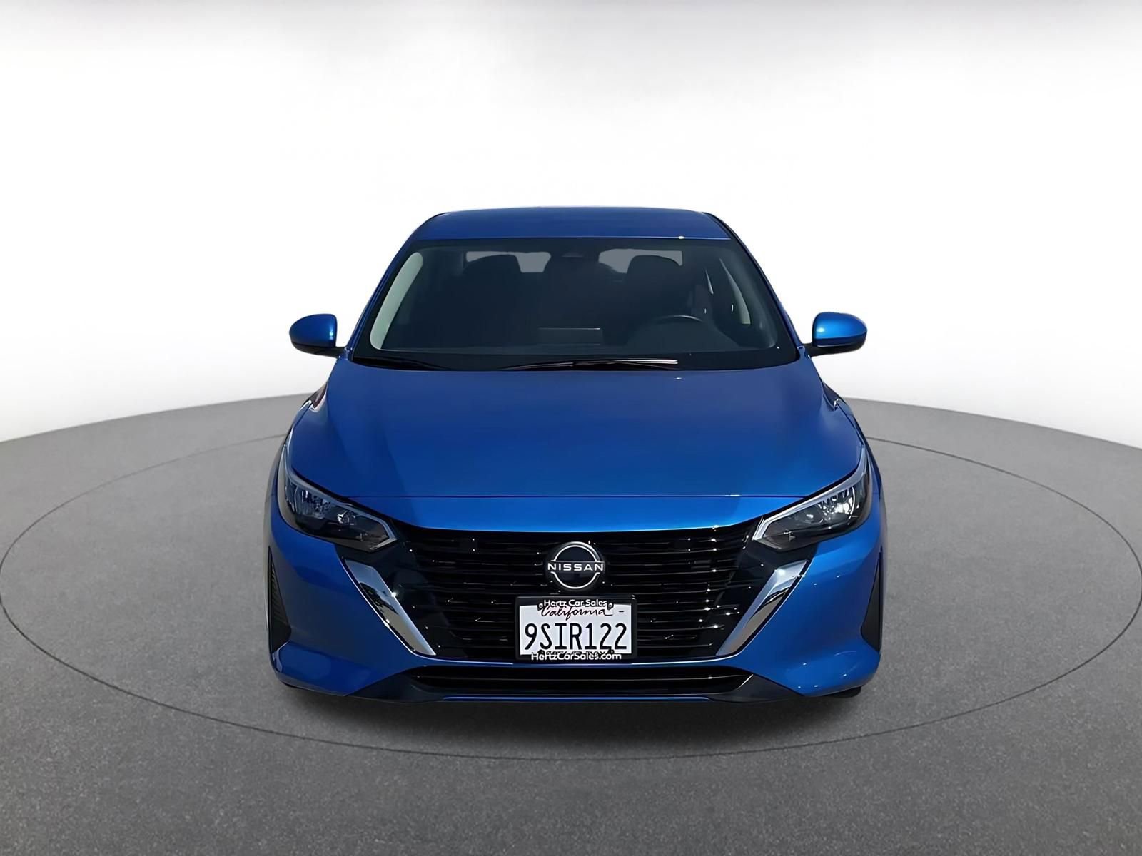 Thumbnail: 2025 Nissan Sentra - 4
