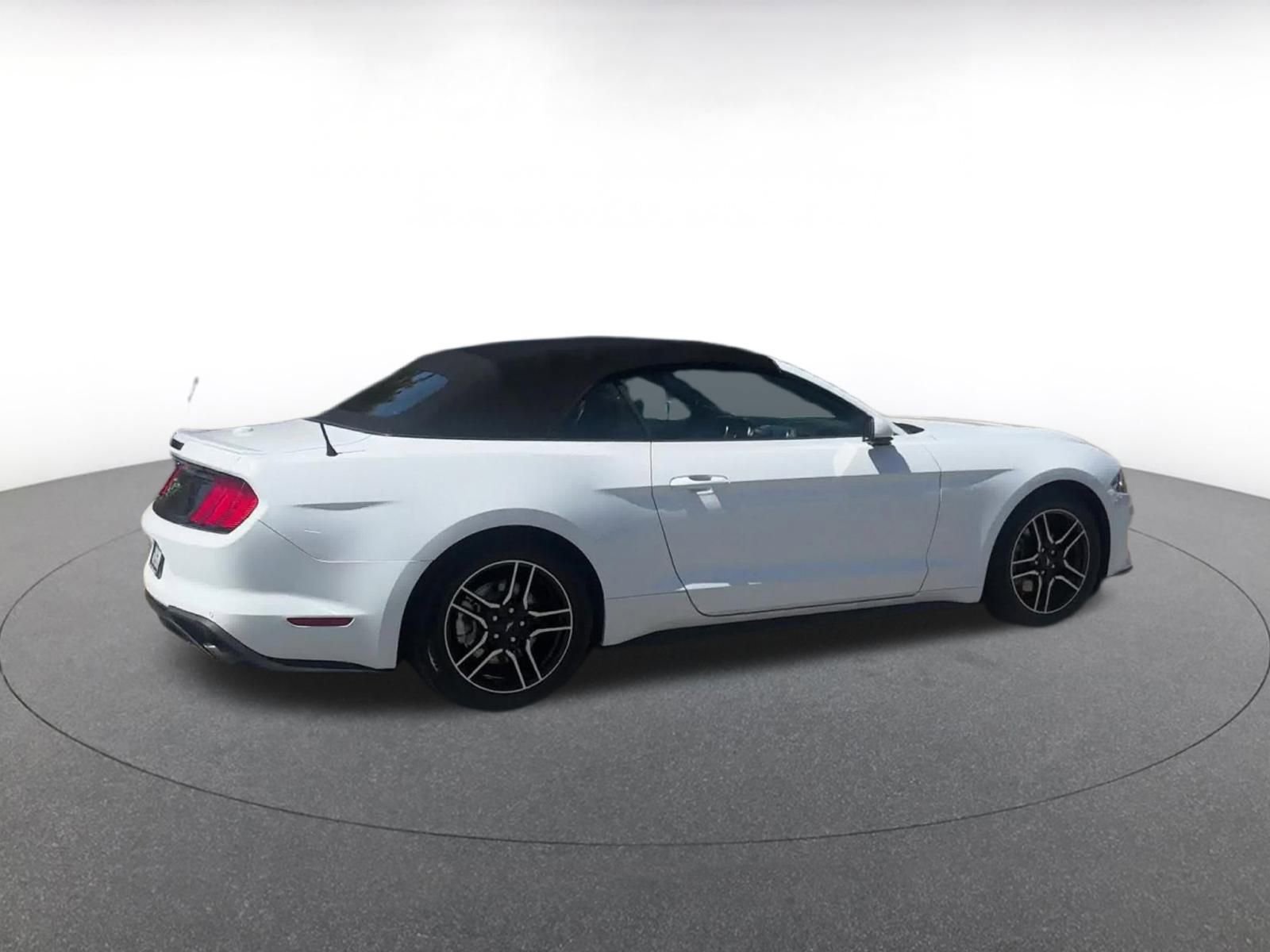 2023 Ford Mustang  15