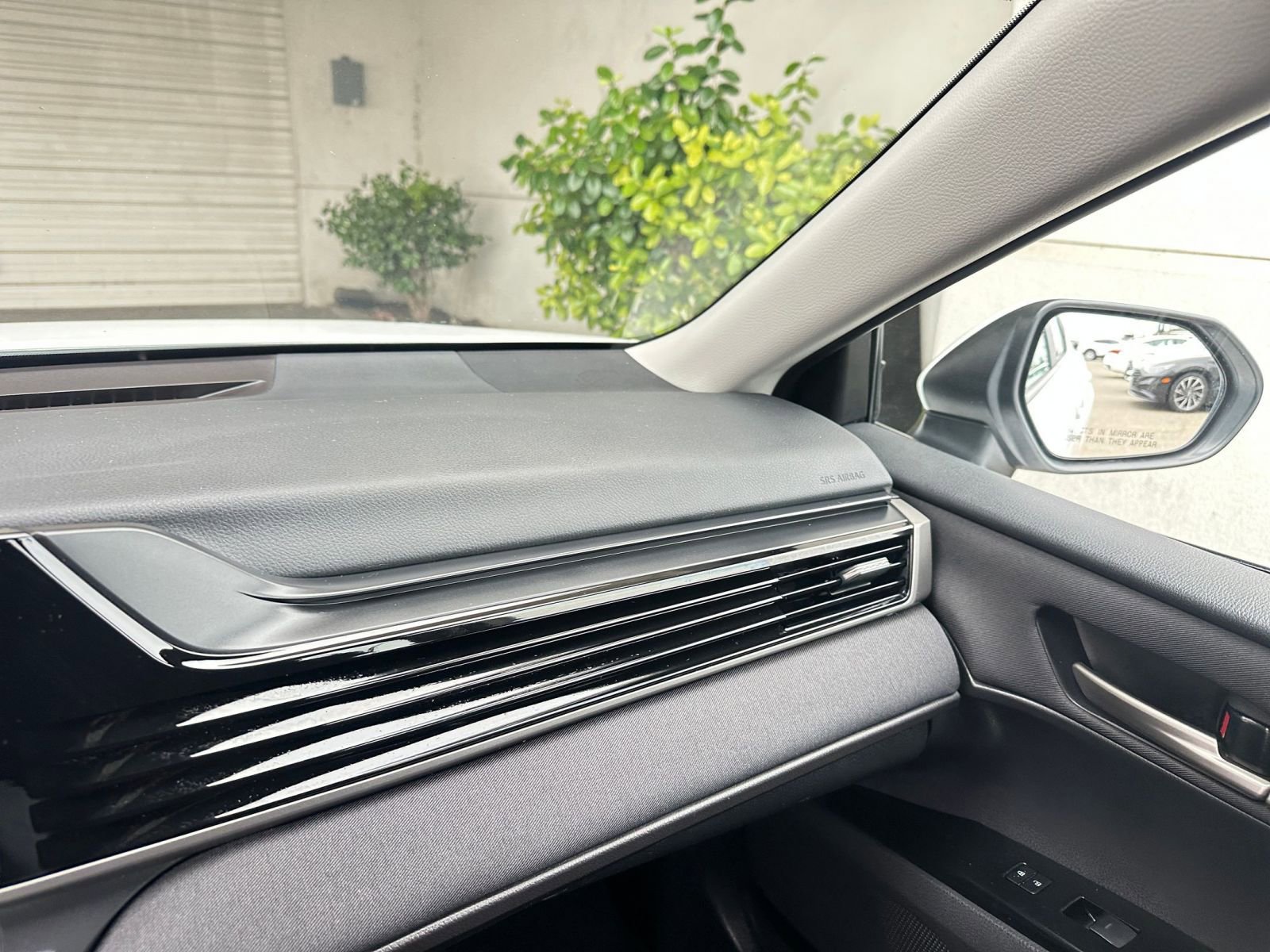 Thumbnail: 2025 Toyota Camry - 35