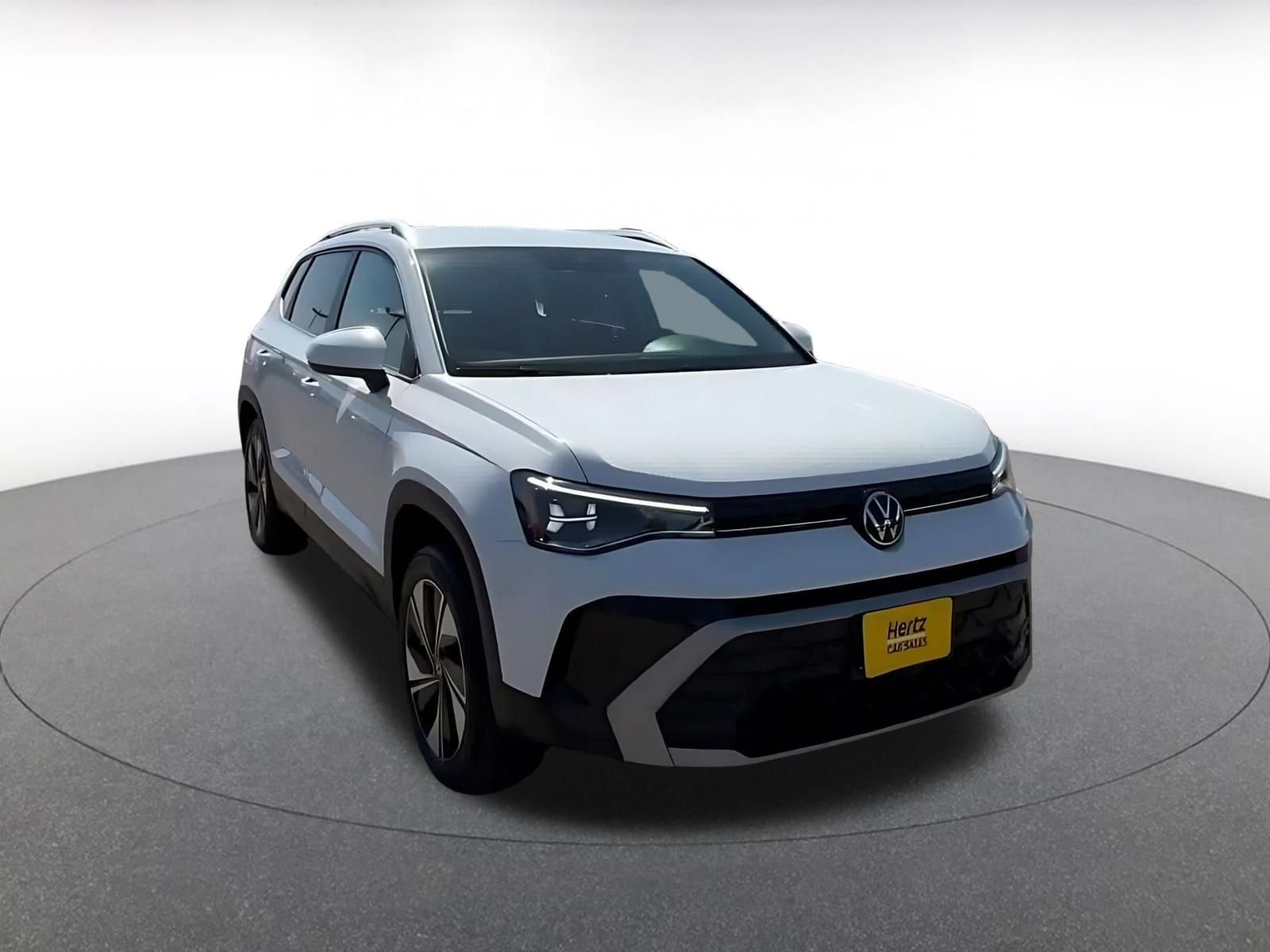 Thumbnail: 2026 Volkswagen Taos - 3