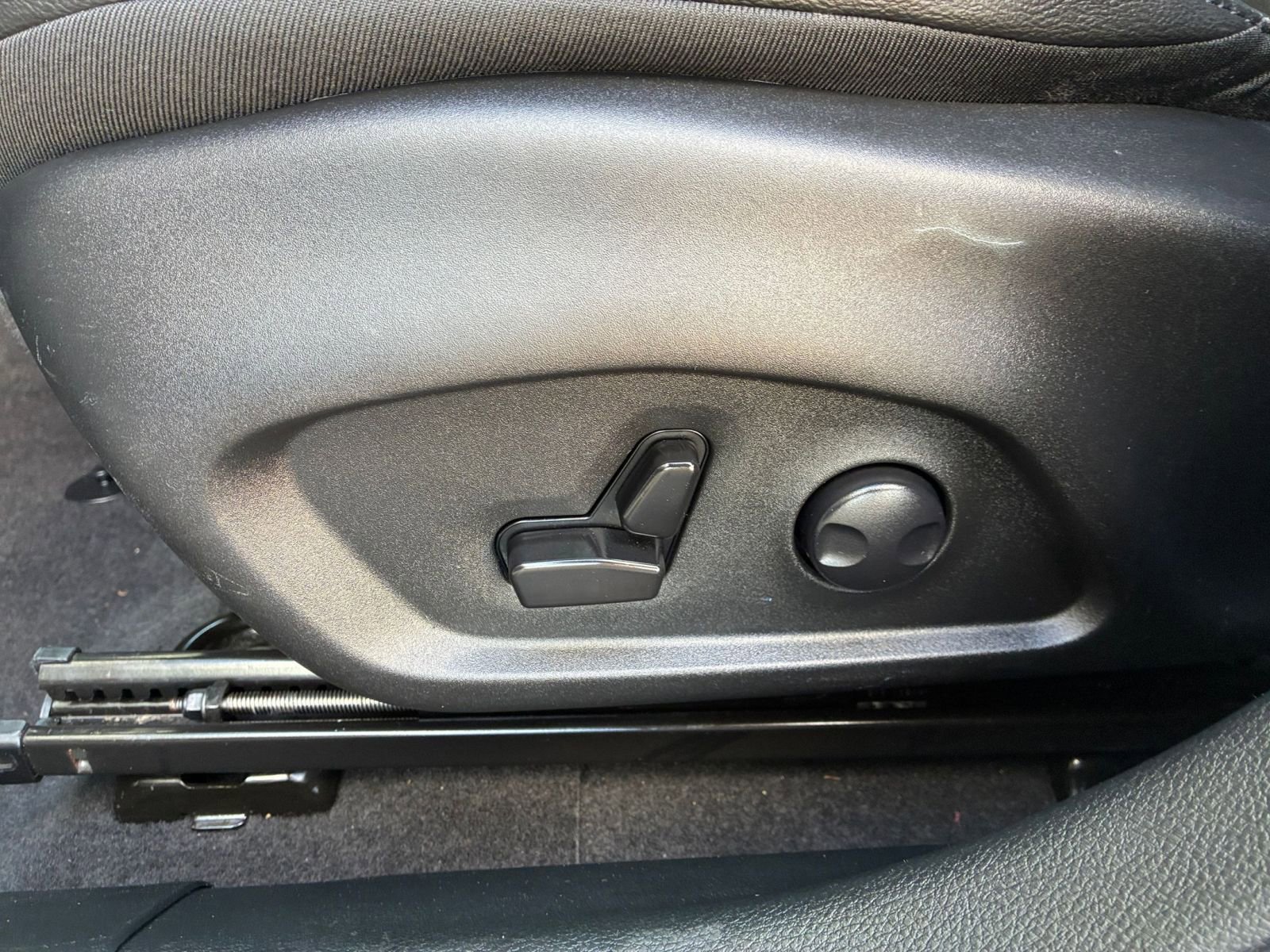 Thumbnail: 2025 Jeep Compass - 22