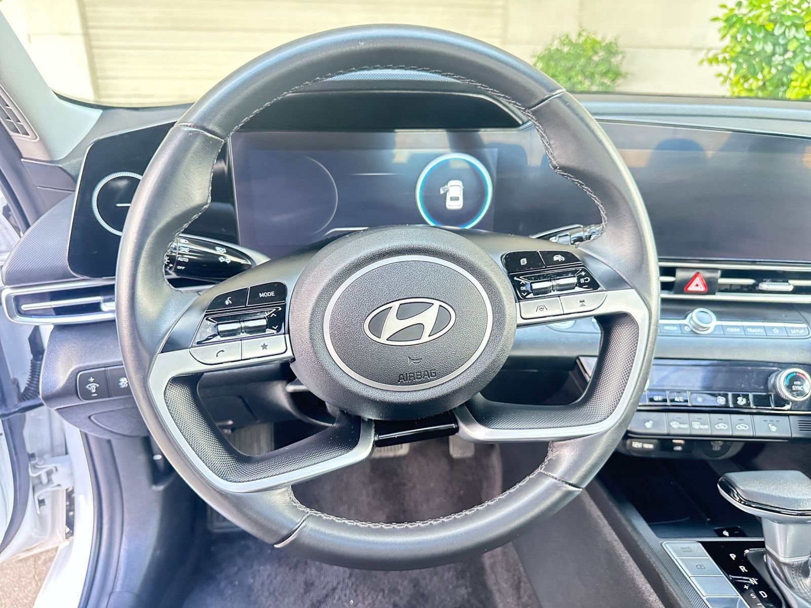 Thumbnail: 2025 Hyundai Elantra - 29