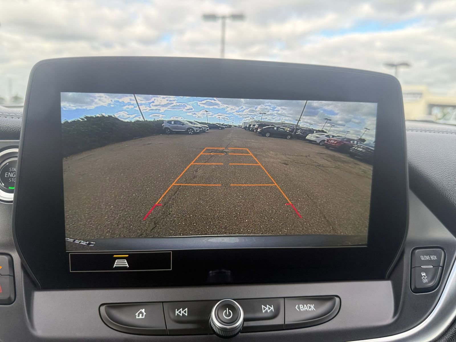 Thumbnail: 2025 Chevrolet Blazer - 17