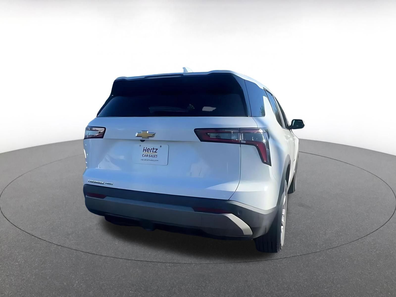 Thumbnail: 2025 Chevrolet Equinox - 16