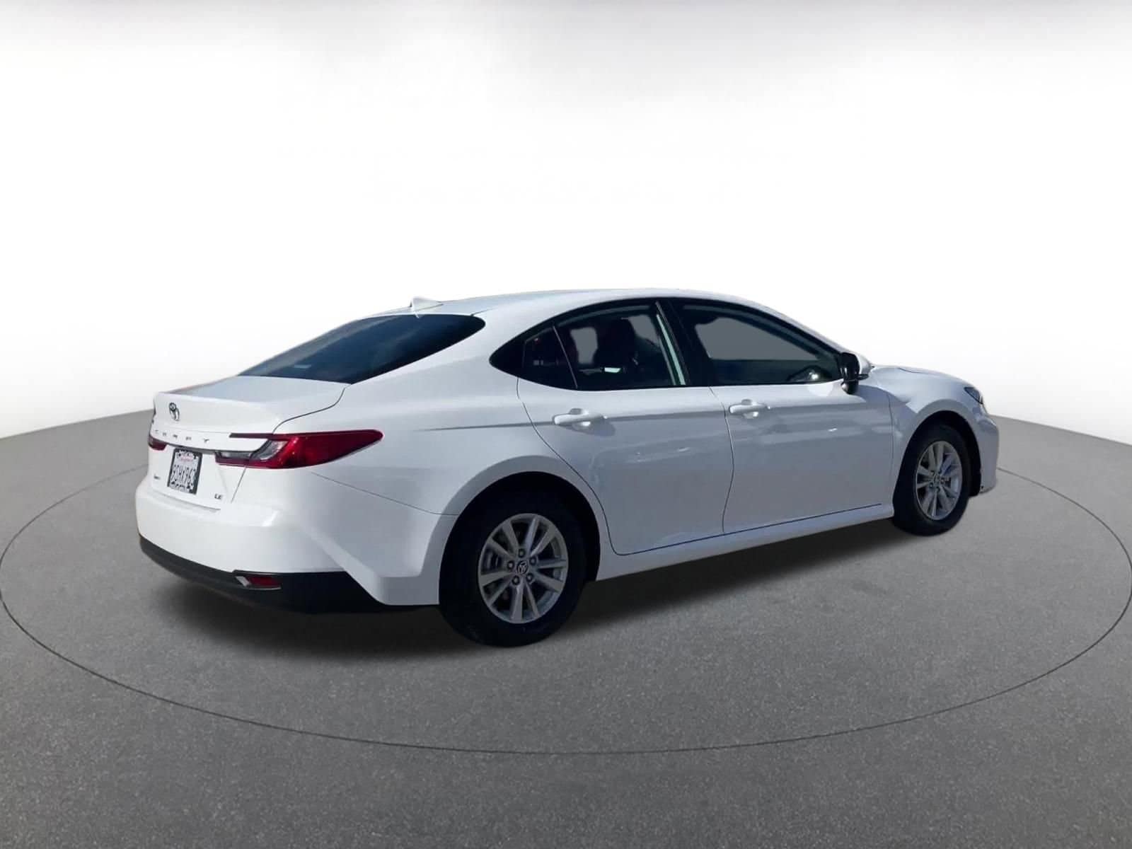 Thumbnail: 2025 Toyota Camry - 15