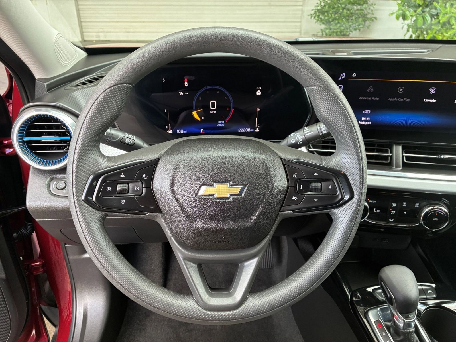 Thumbnail: 2025 Chevrolet Trax - 28