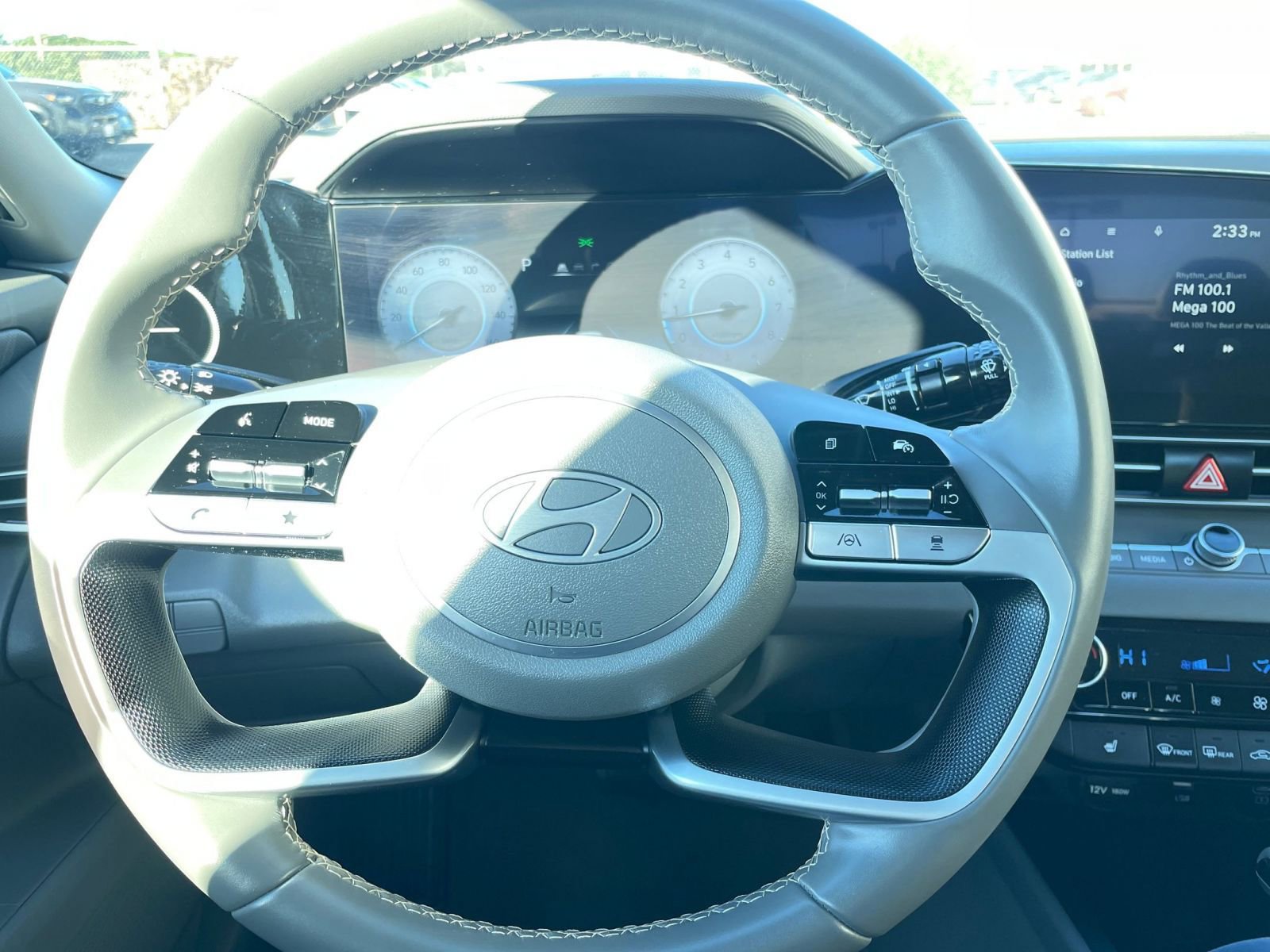 Thumbnail: 2025 Hyundai Elantra - 28