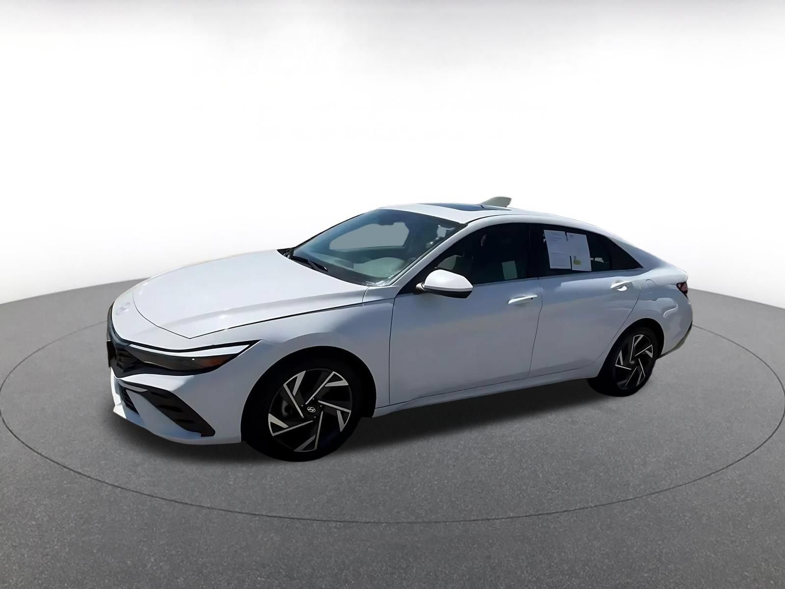 Thumbnail: 2025 Hyundai Elantra - 6