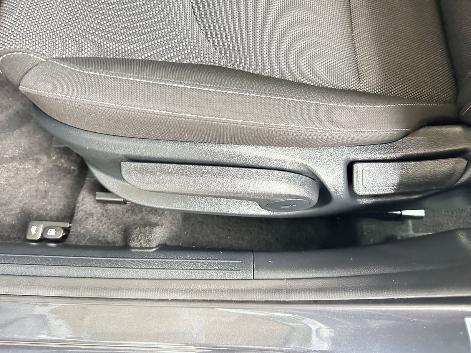 Thumbnail: 2024 Kia Forte - 23