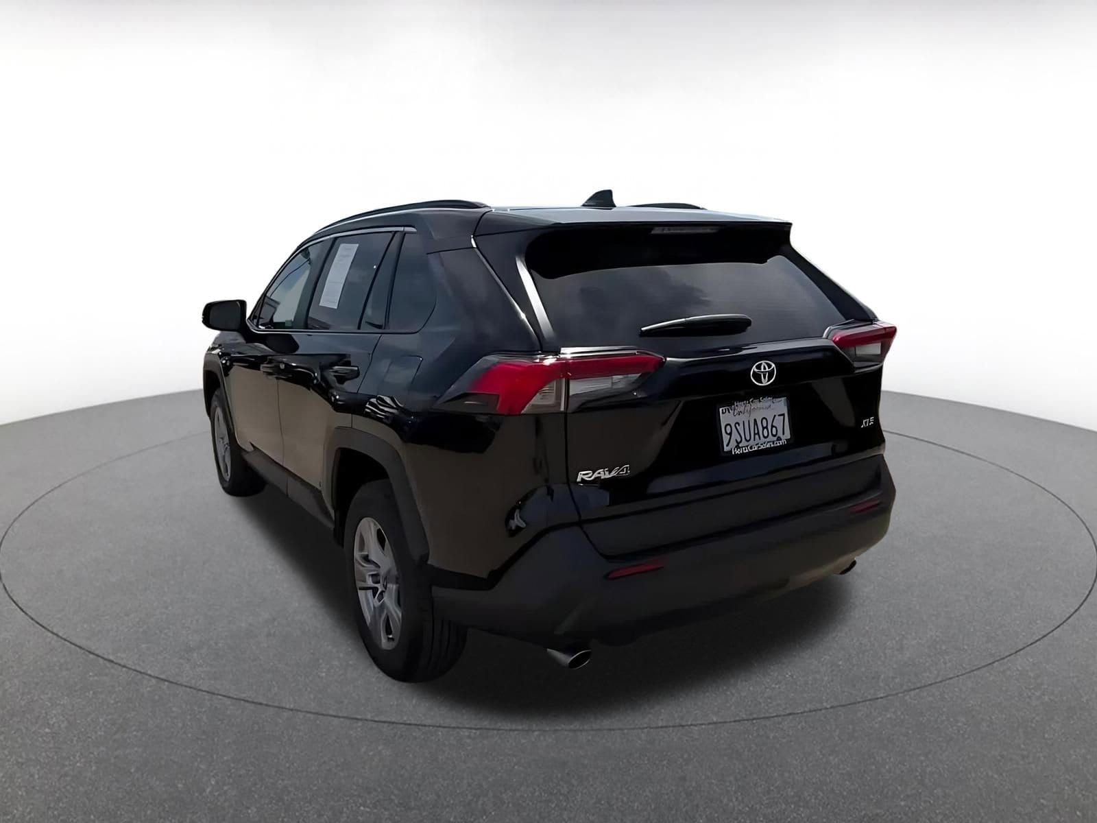 Thumbnail: 2025 Toyota RAV4 - 11