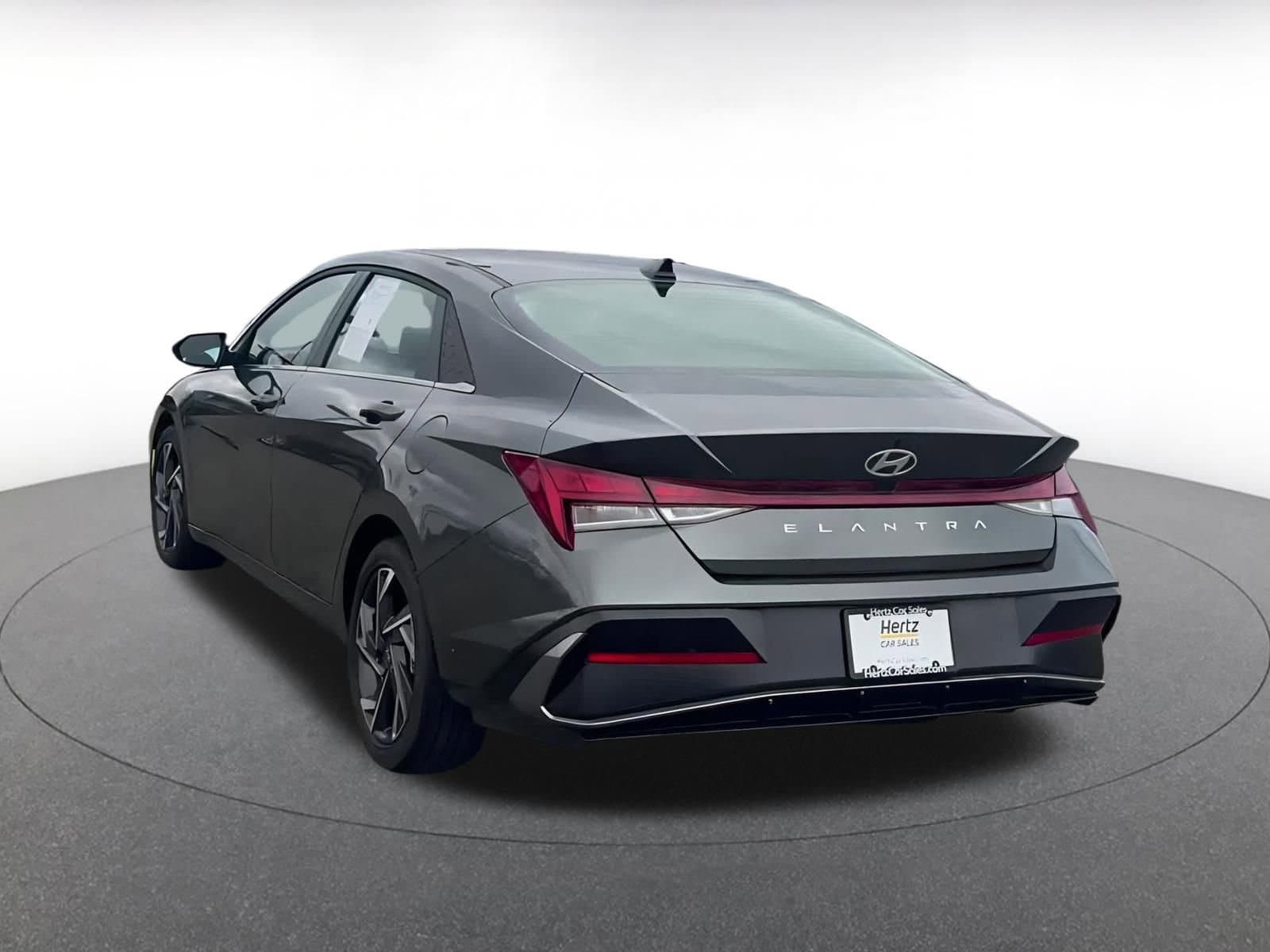 Thumbnail: 2025 Hyundai Elantra - 11