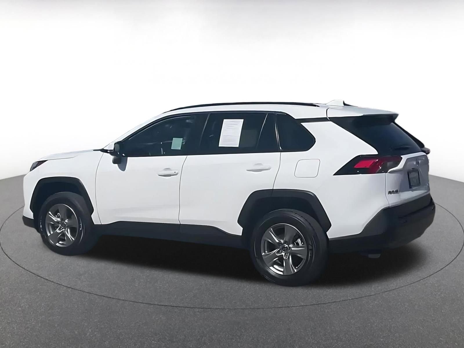 Thumbnail: 2025 Toyota RAV4 - 10