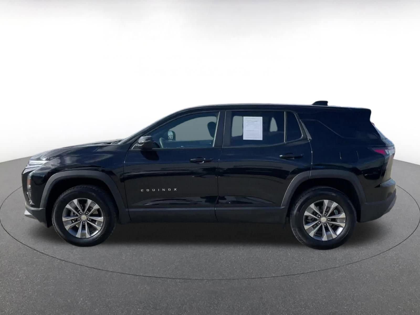 Thumbnail: 2025 Chevrolet Equinox - 9