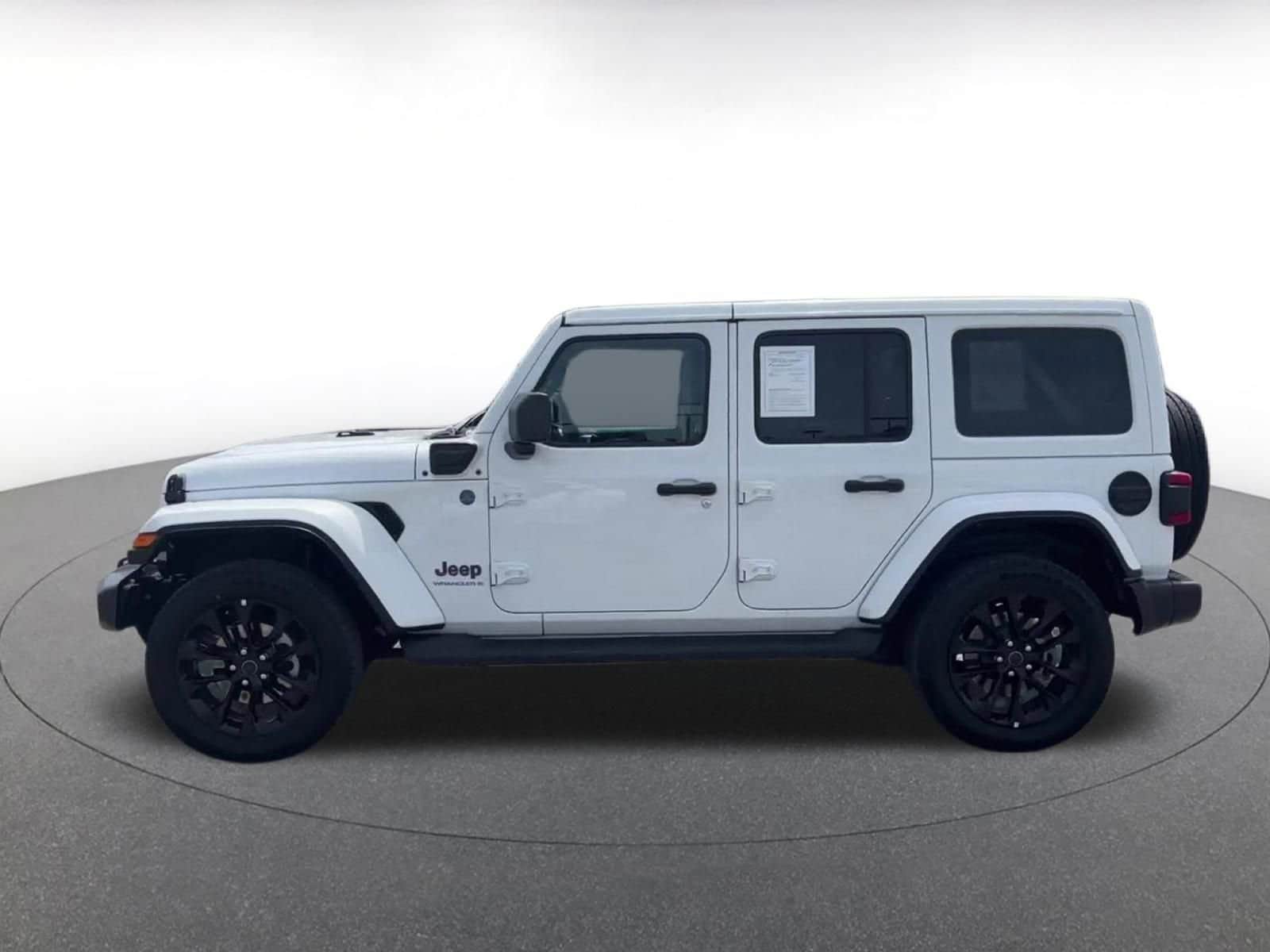 Thumbnail: 2025 Jeep Wrangler - 9