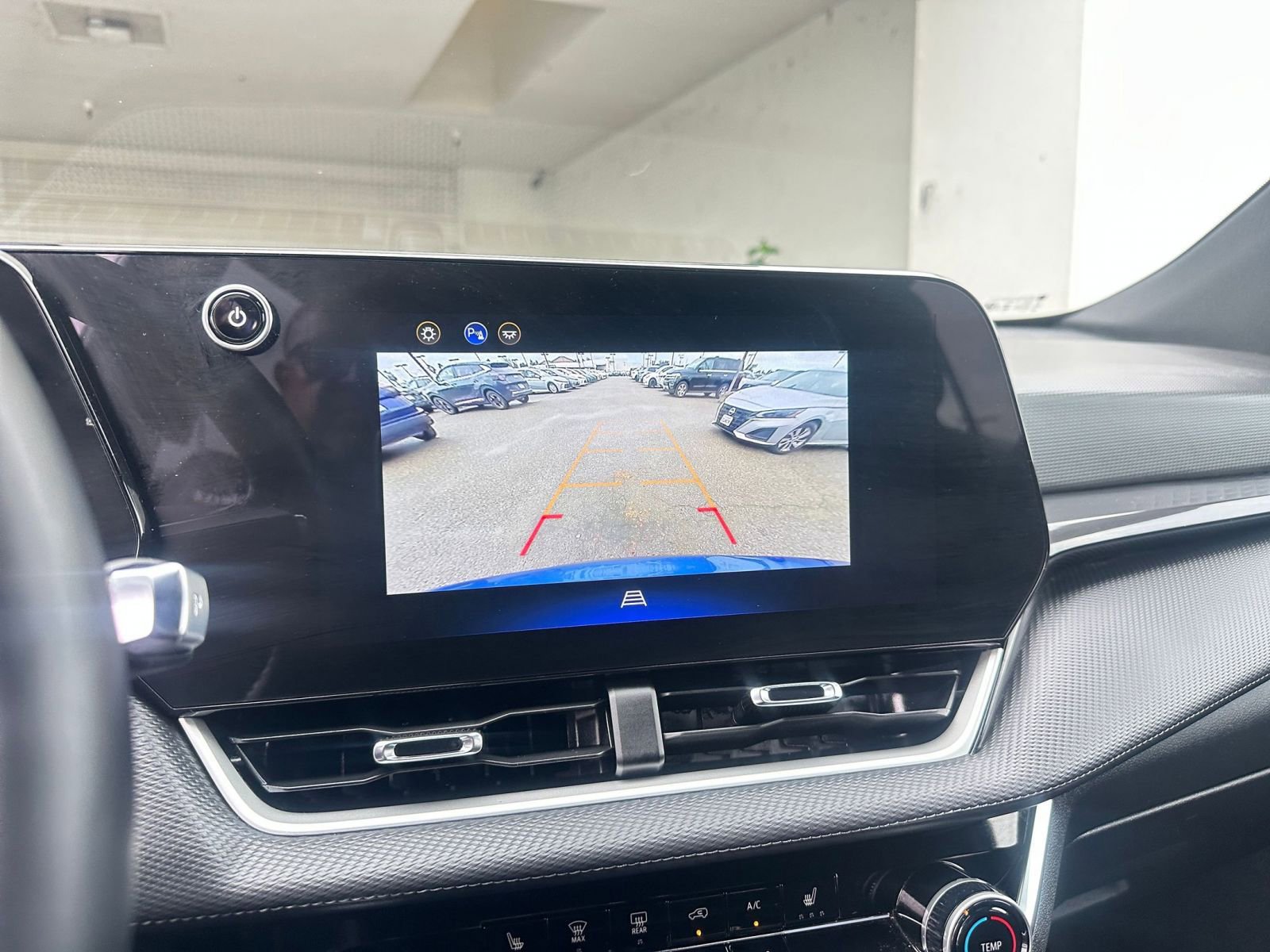 Thumbnail: 2025 Chevrolet Equinox - 17