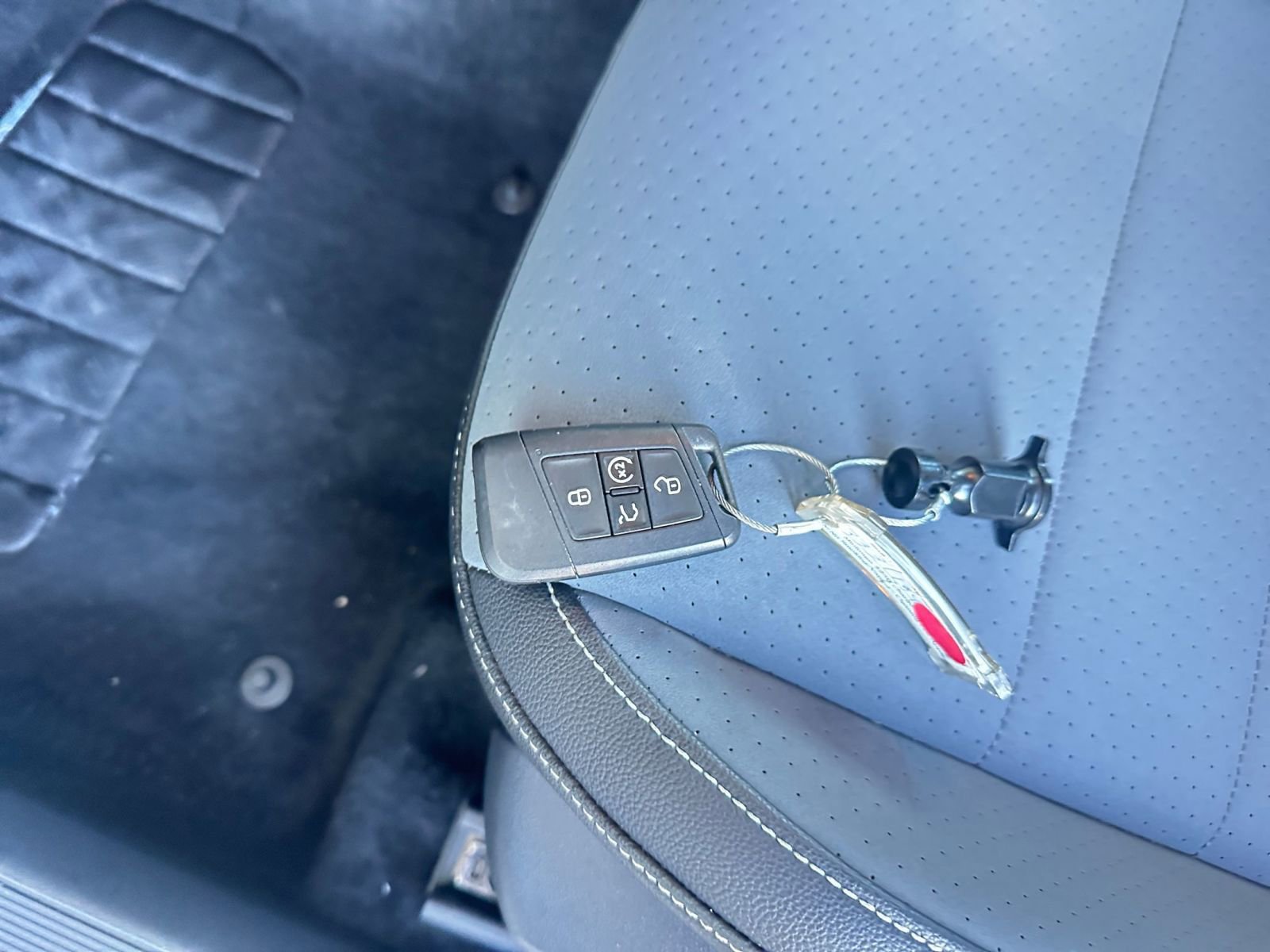 Thumbnail: 2025 Volkswagen Jetta - 22