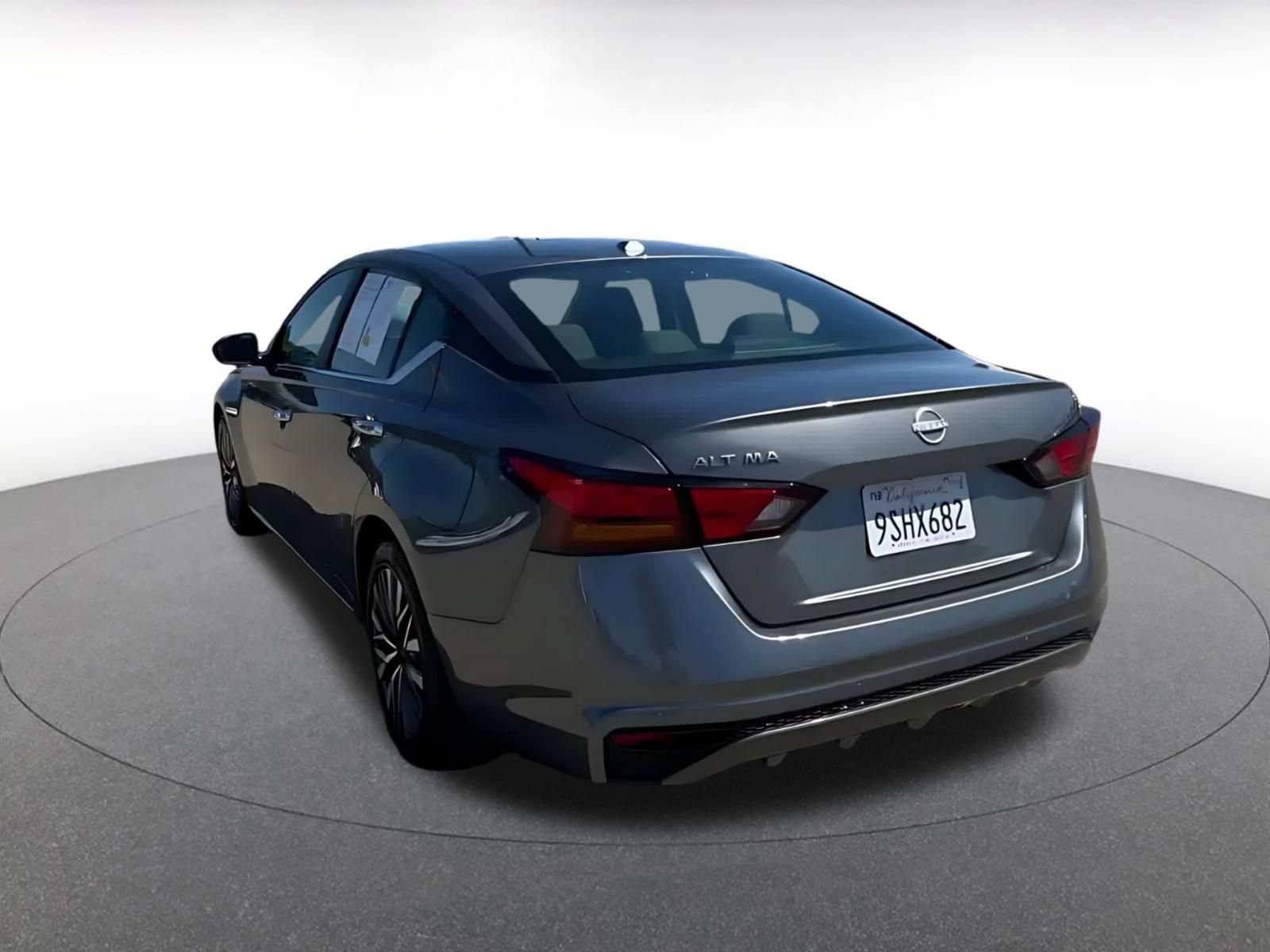 Thumbnail: 2025 Nissan Altima - 11