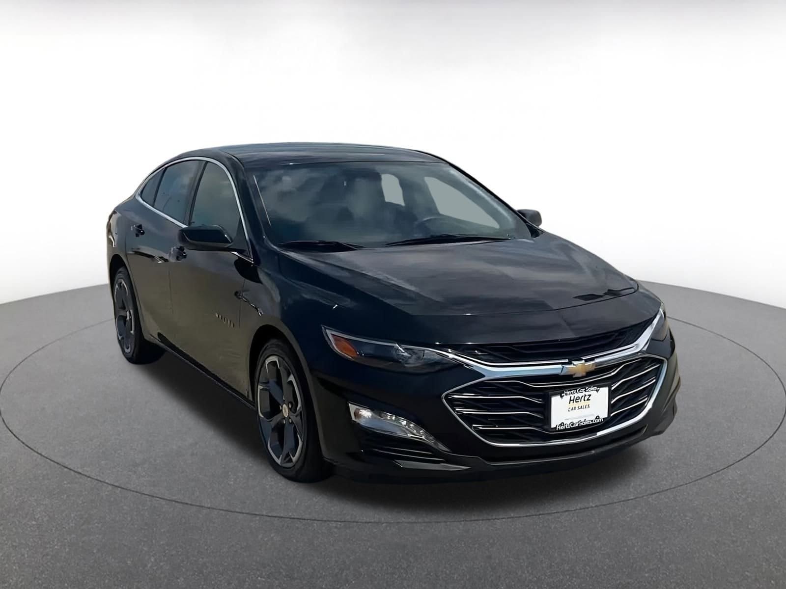 Thumbnail: 2023 Chevrolet Malibu - 2