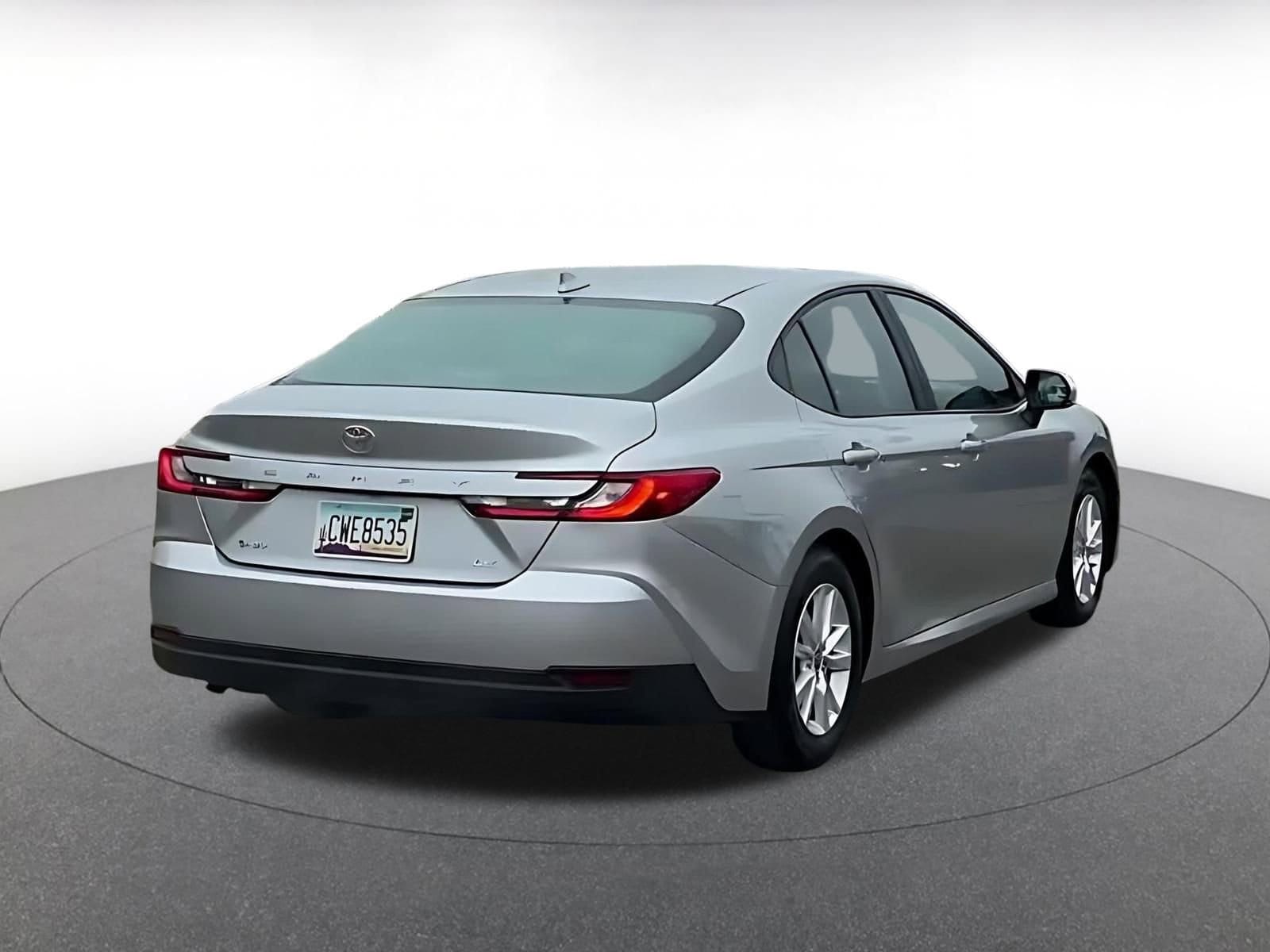 Thumbnail: 2025 Toyota Camry - 14