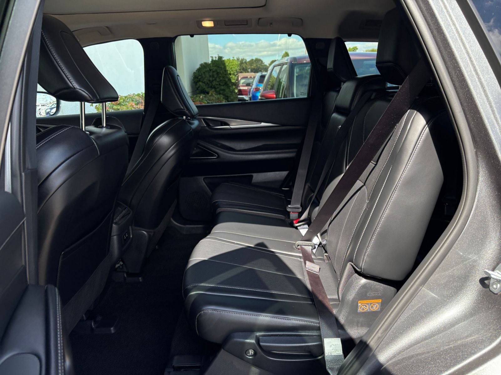 Thumbnail: 2026 INFINITI QX60 - 29