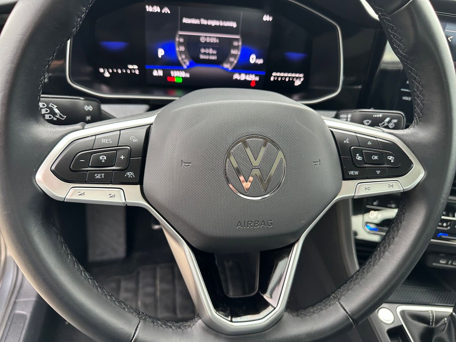 Thumbnail: 2025 Volkswagen Jetta - 28