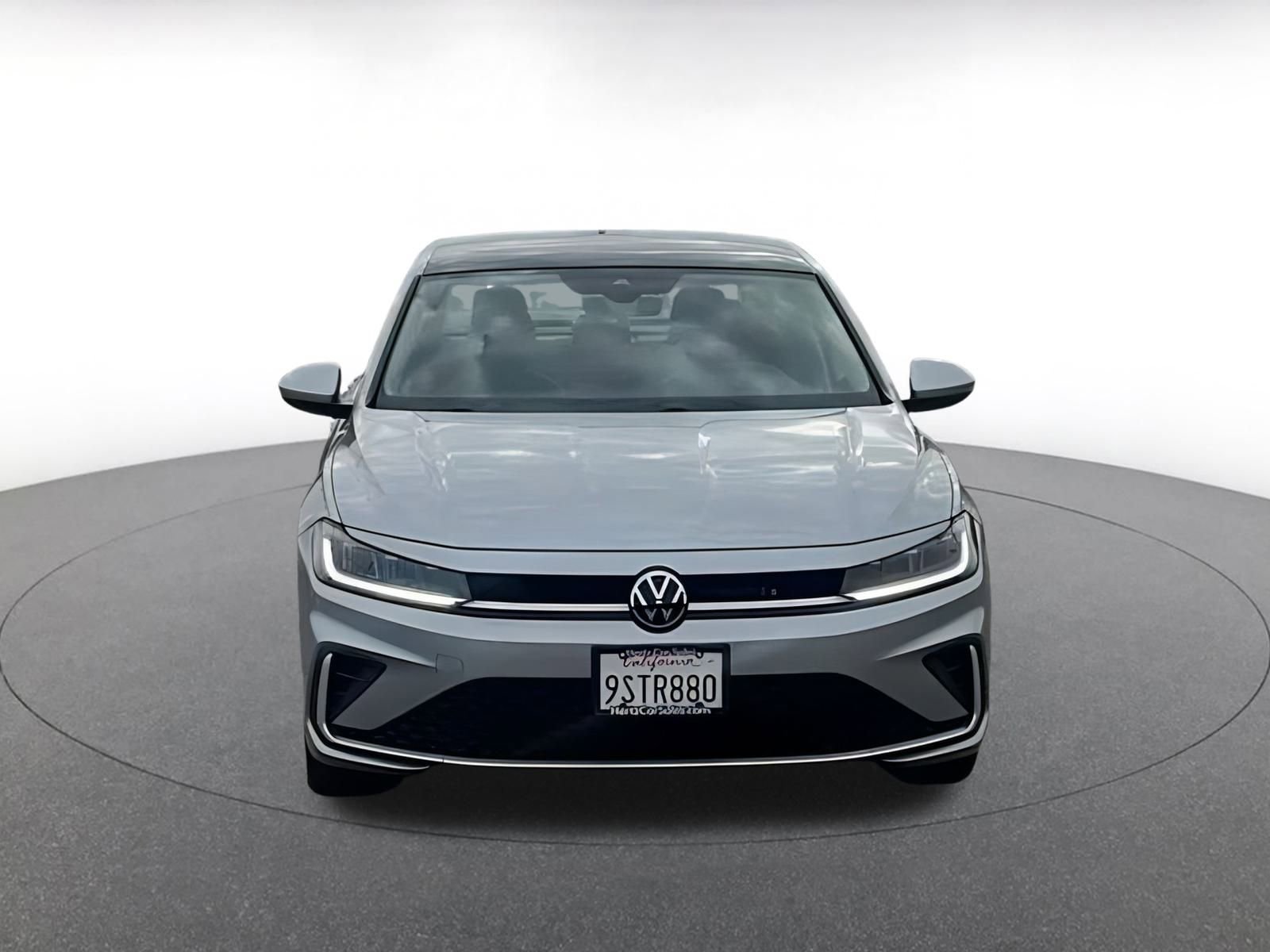 Thumbnail: 2025 Volkswagen Jetta - 4