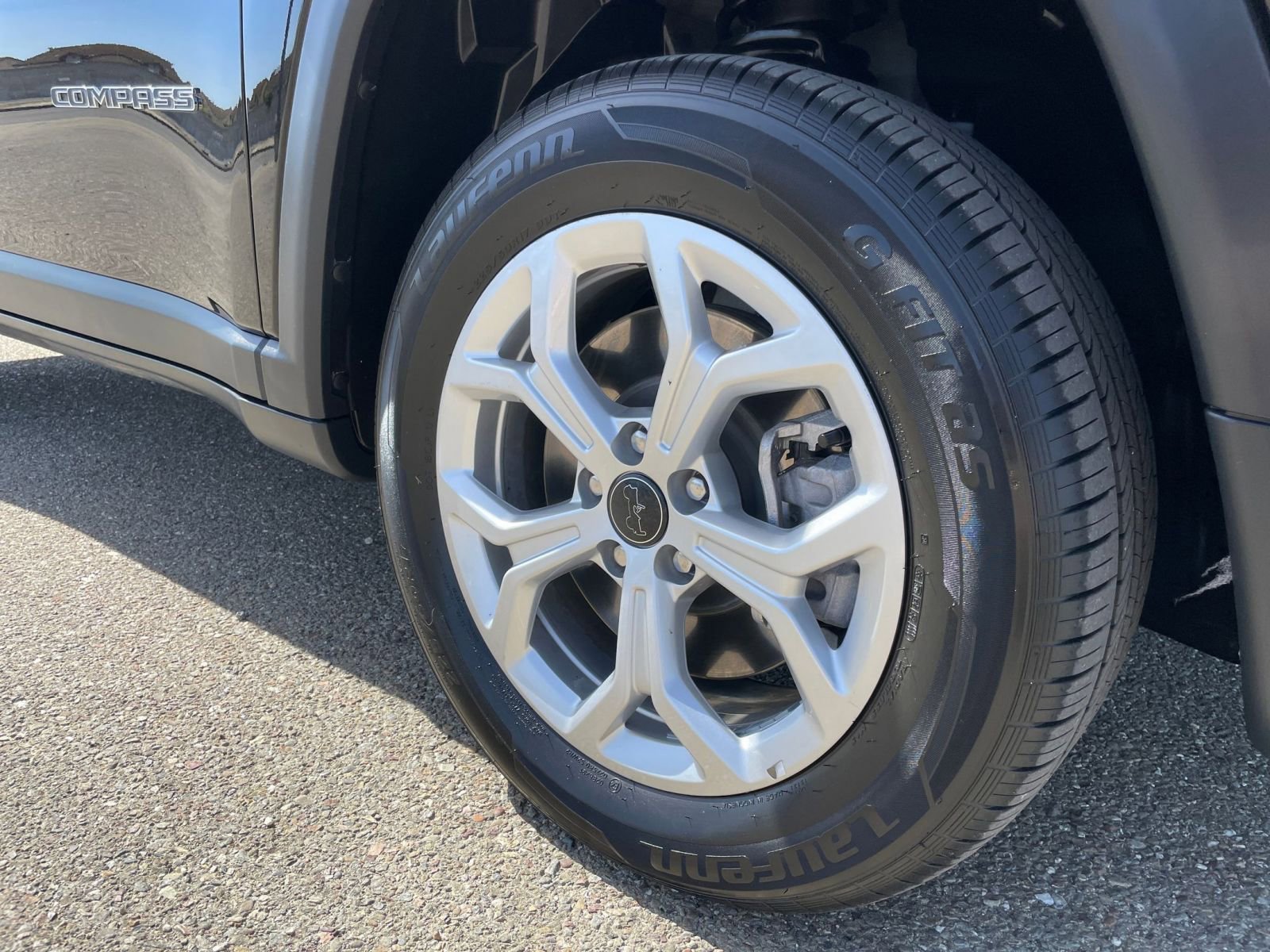 Thumbnail: 2025 Jeep Compass - 29