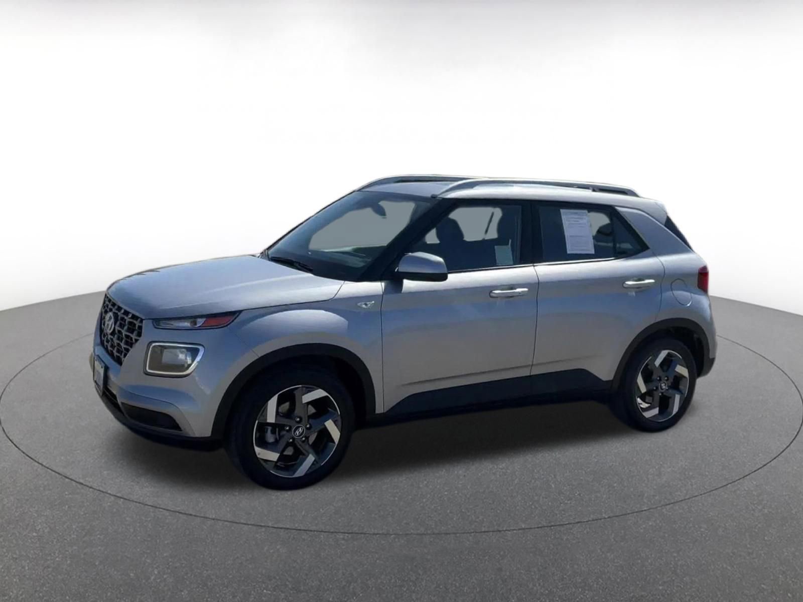 Thumbnail: 2025 Hyundai Venue - 8