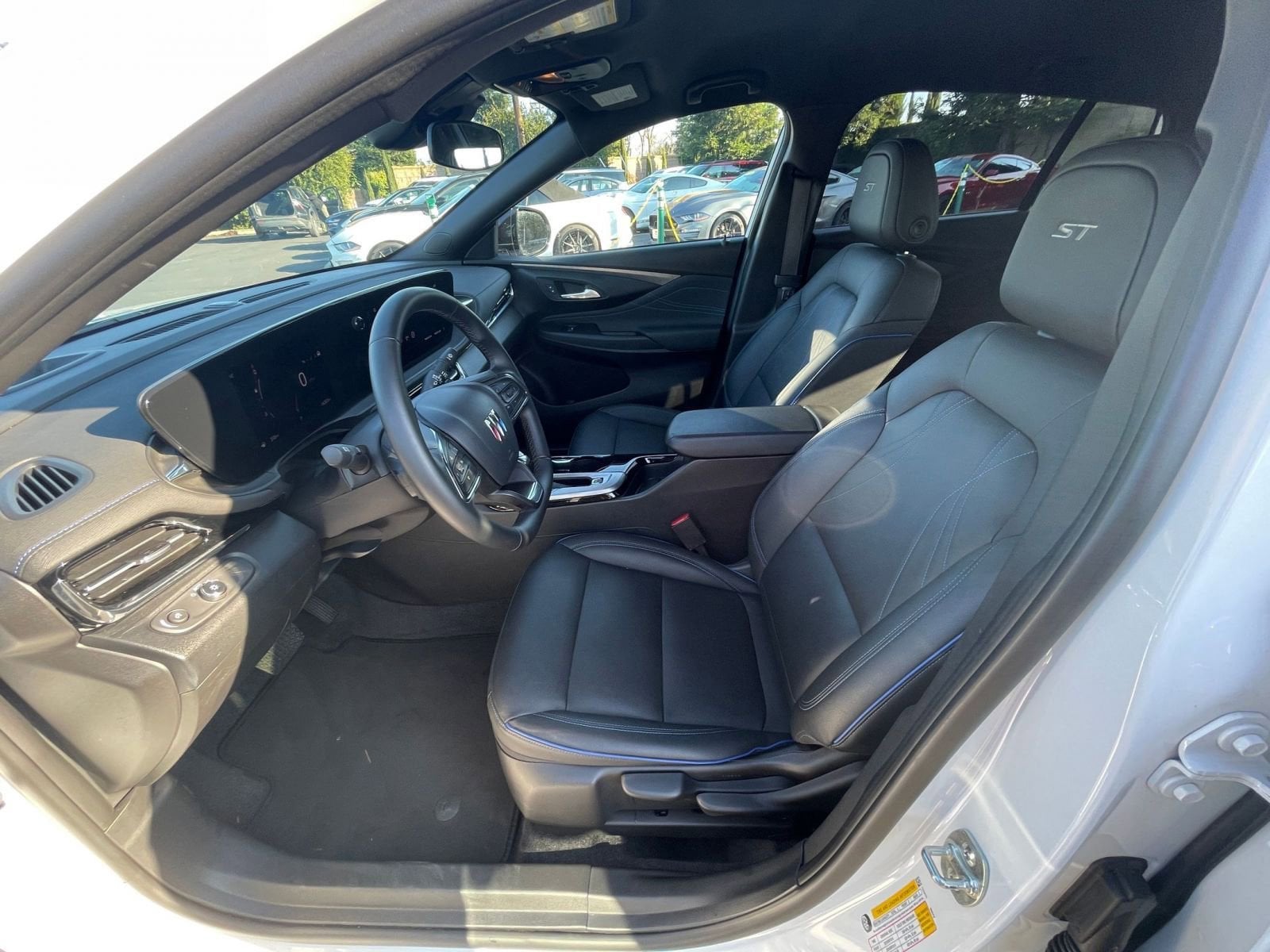 Thumbnail: 2025 Buick Envista - 25