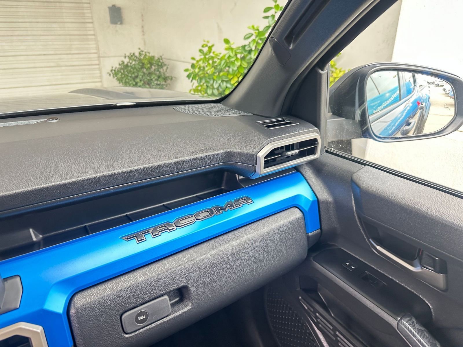 Thumbnail: 2025 Toyota Tacoma - 35