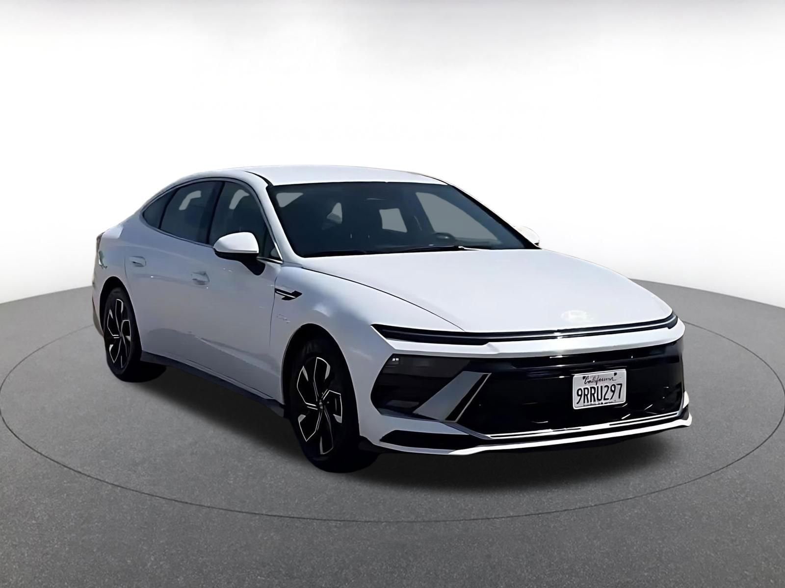 Thumbnail: 2025 Hyundai Sonata - 3