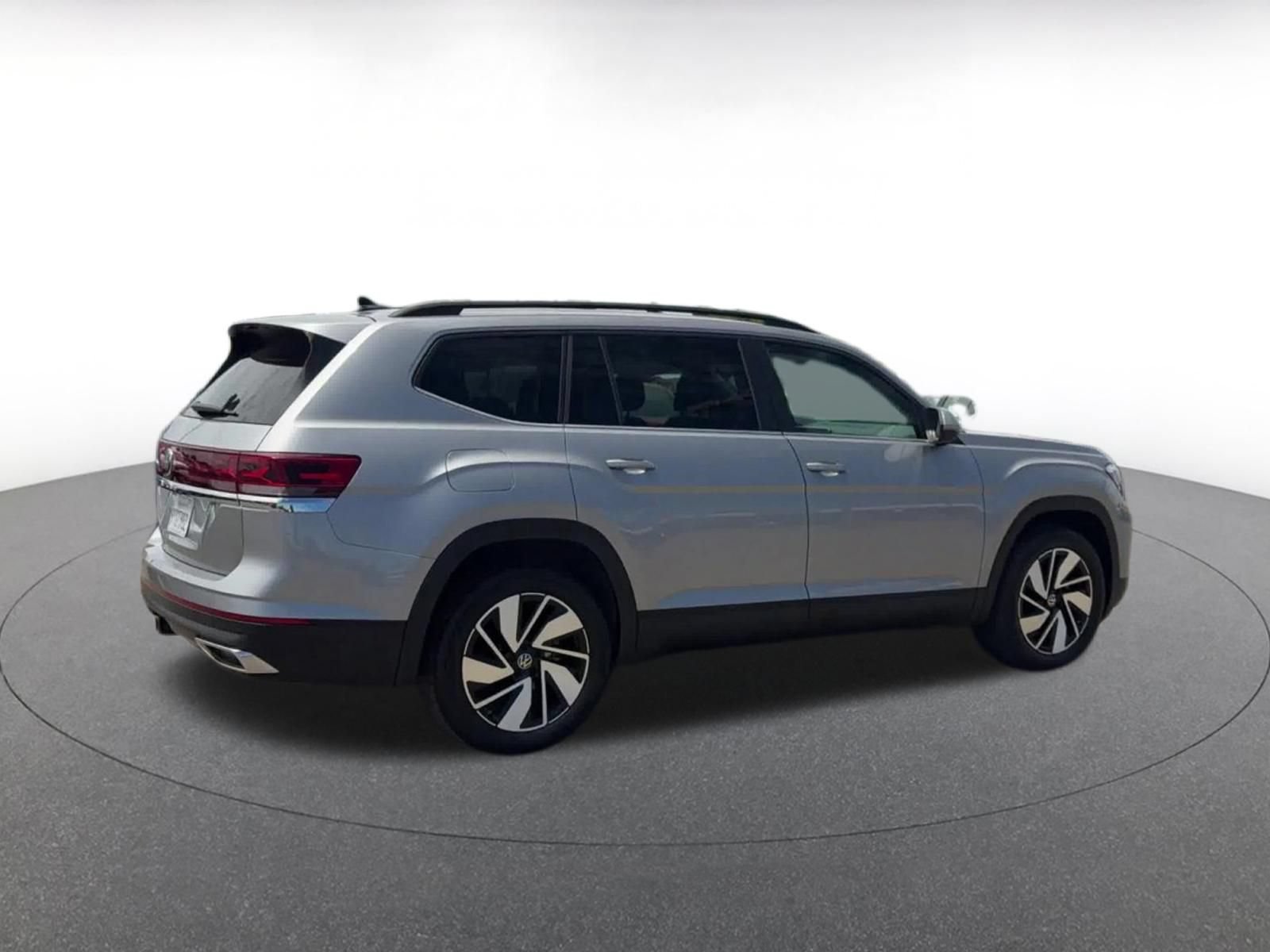 Thumbnail: 2026 Volkswagen Atlas - 14