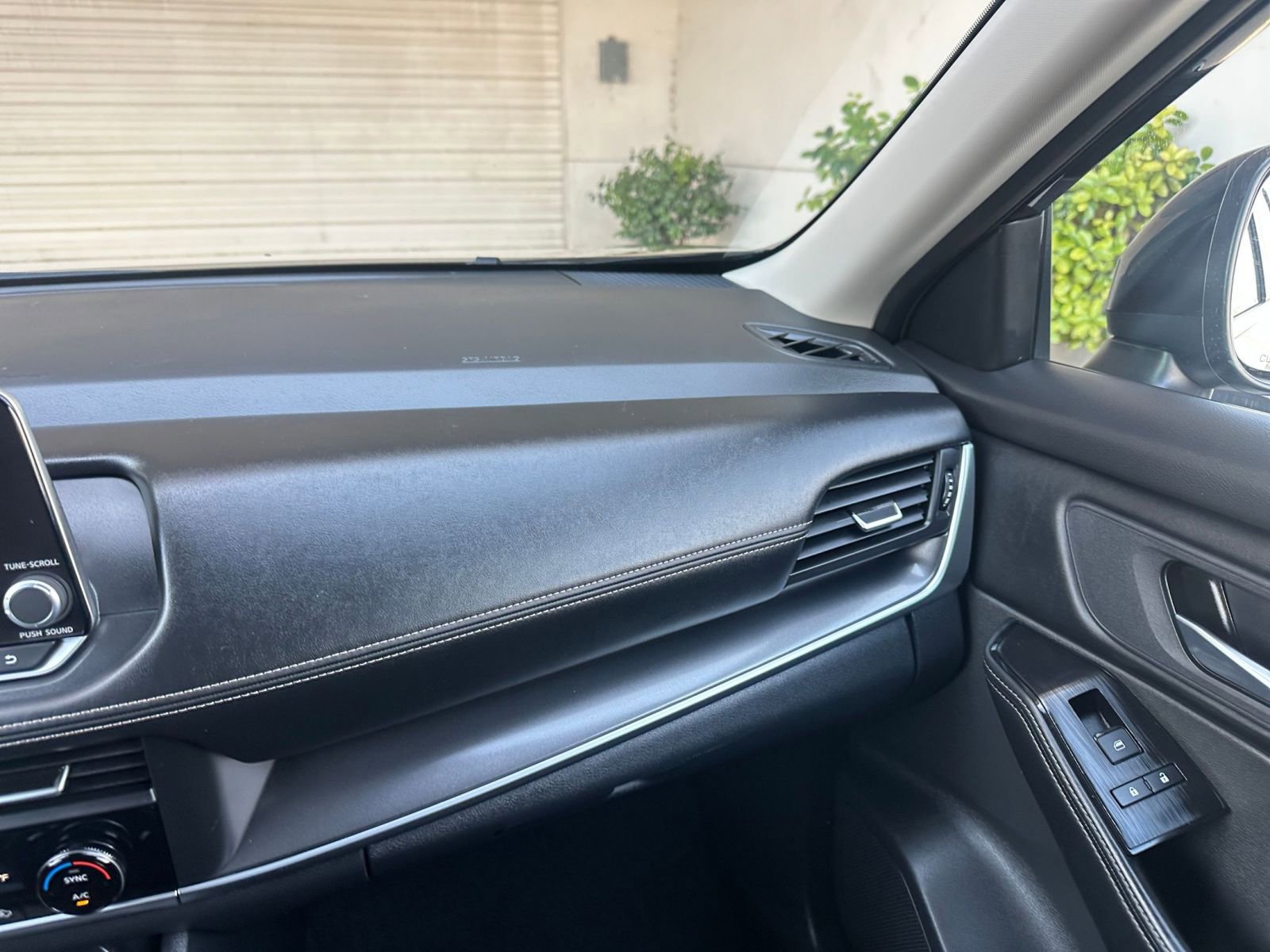 Thumbnail: 2025 Nissan Rogue - 35